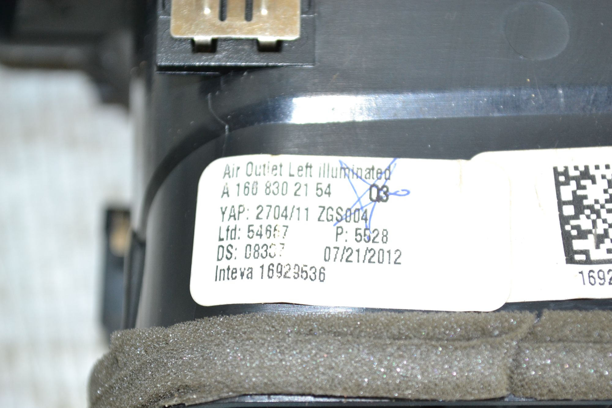 https://ycs.partsauto.market/partsauto-images/thmbs/userImages/b7628e092085f1f91467af1afb6e7630/part/0c54afbc-30c4-40b1-9d76-14a37e2526bf_1785503460966.jpg