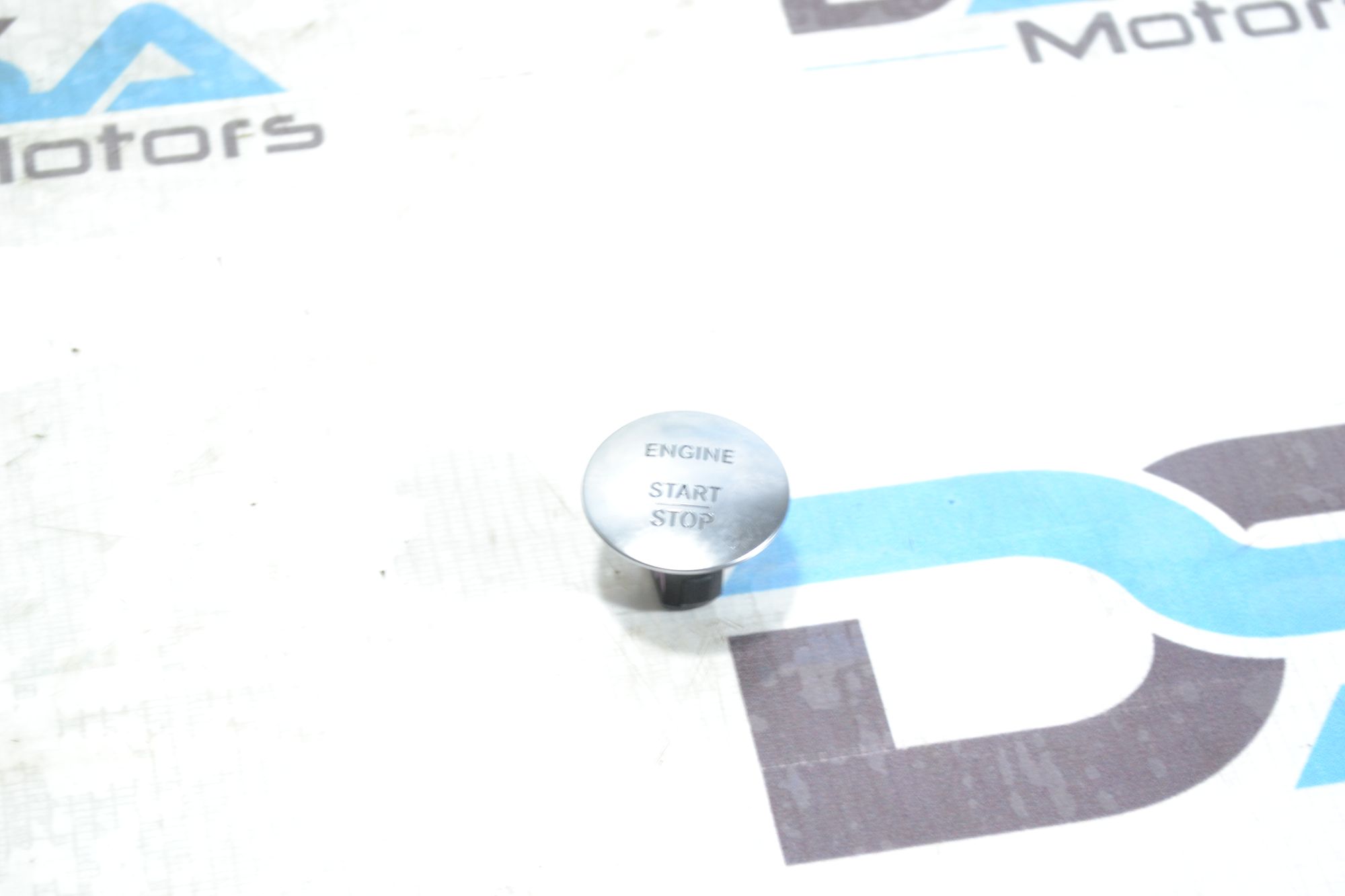 https://ycs.partsauto.market/partsauto-images/thmbs/userImages/b7628e092085f1f91467af1afb6e7630/part/0c8d07a7-cf1a-412e-bf94-940043c74d3b_1780986553943.jpg
