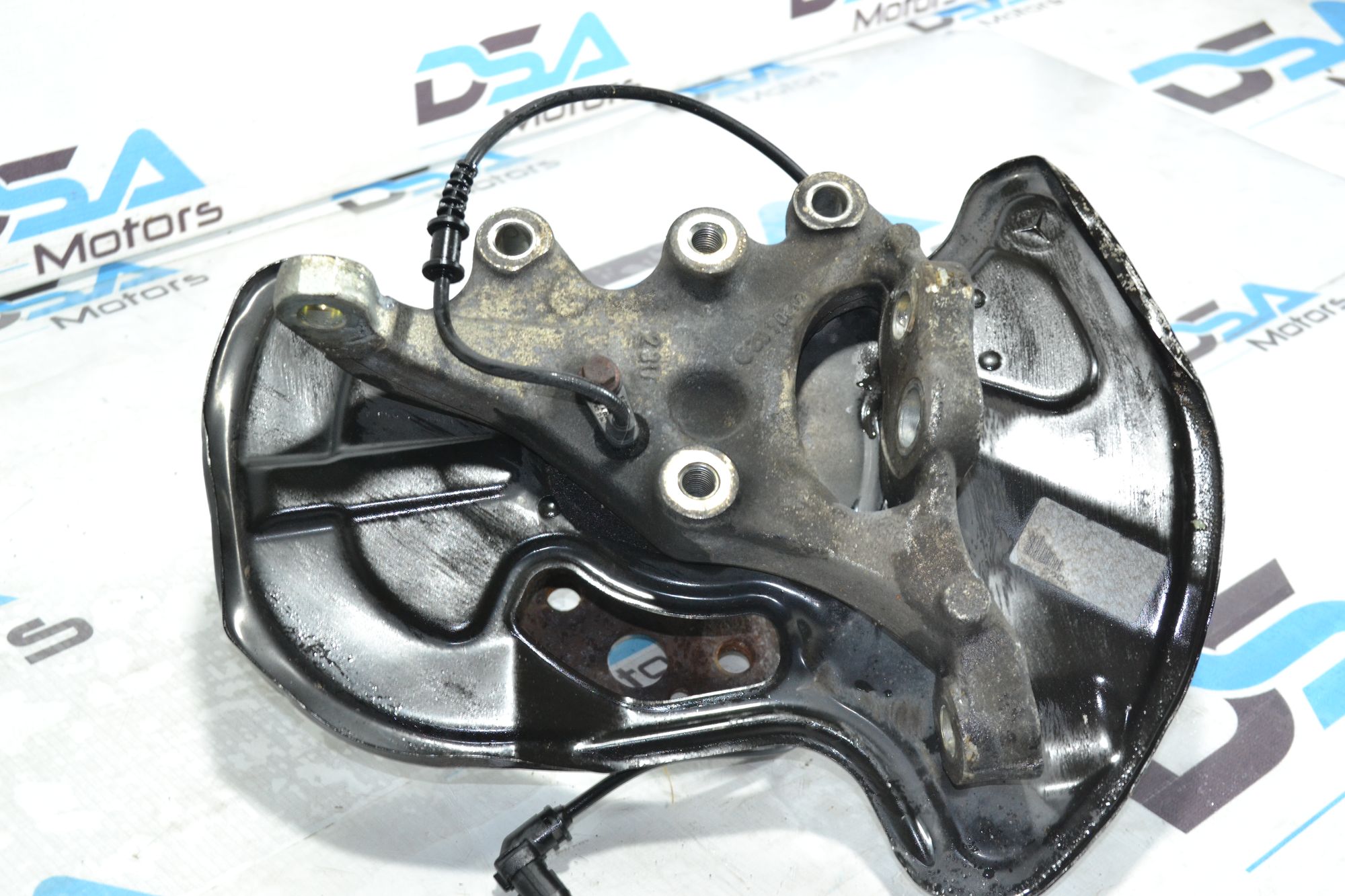 https://ycs.partsauto.market/partsauto-images/thmbs/userImages/b7628e092085f1f91467af1afb6e7630/part/0cb01011-3842-4fea-afcc-a0c5748e41fd_1779976023412.jpg