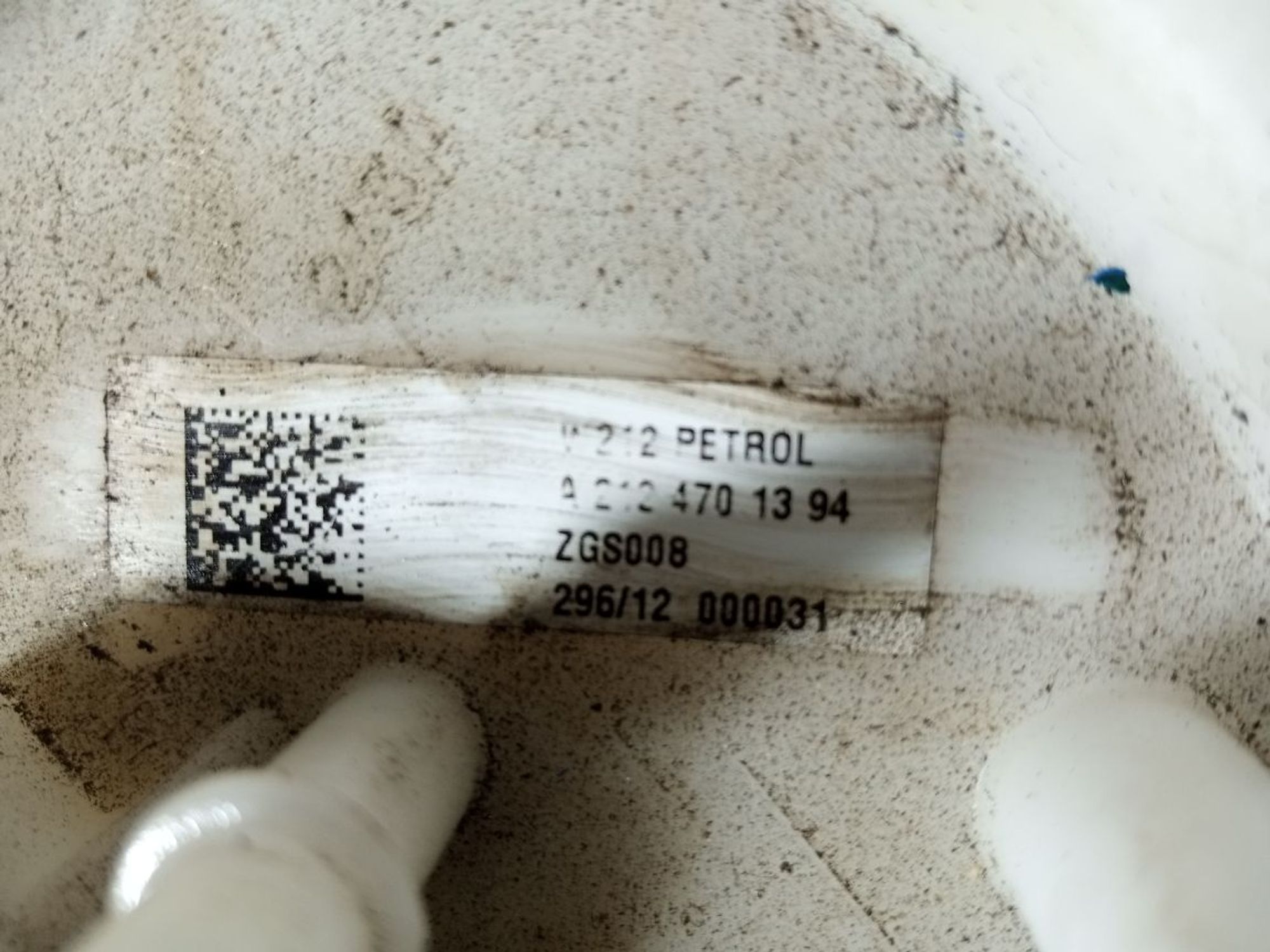 https://ycs.partsauto.market/partsauto-images/thmbs/userImages/b7628e092085f1f91467af1afb6e7630/part/0cf74e8e-3c6b-4378-b48b-0902dfeb8b57_1737108304659.jpg