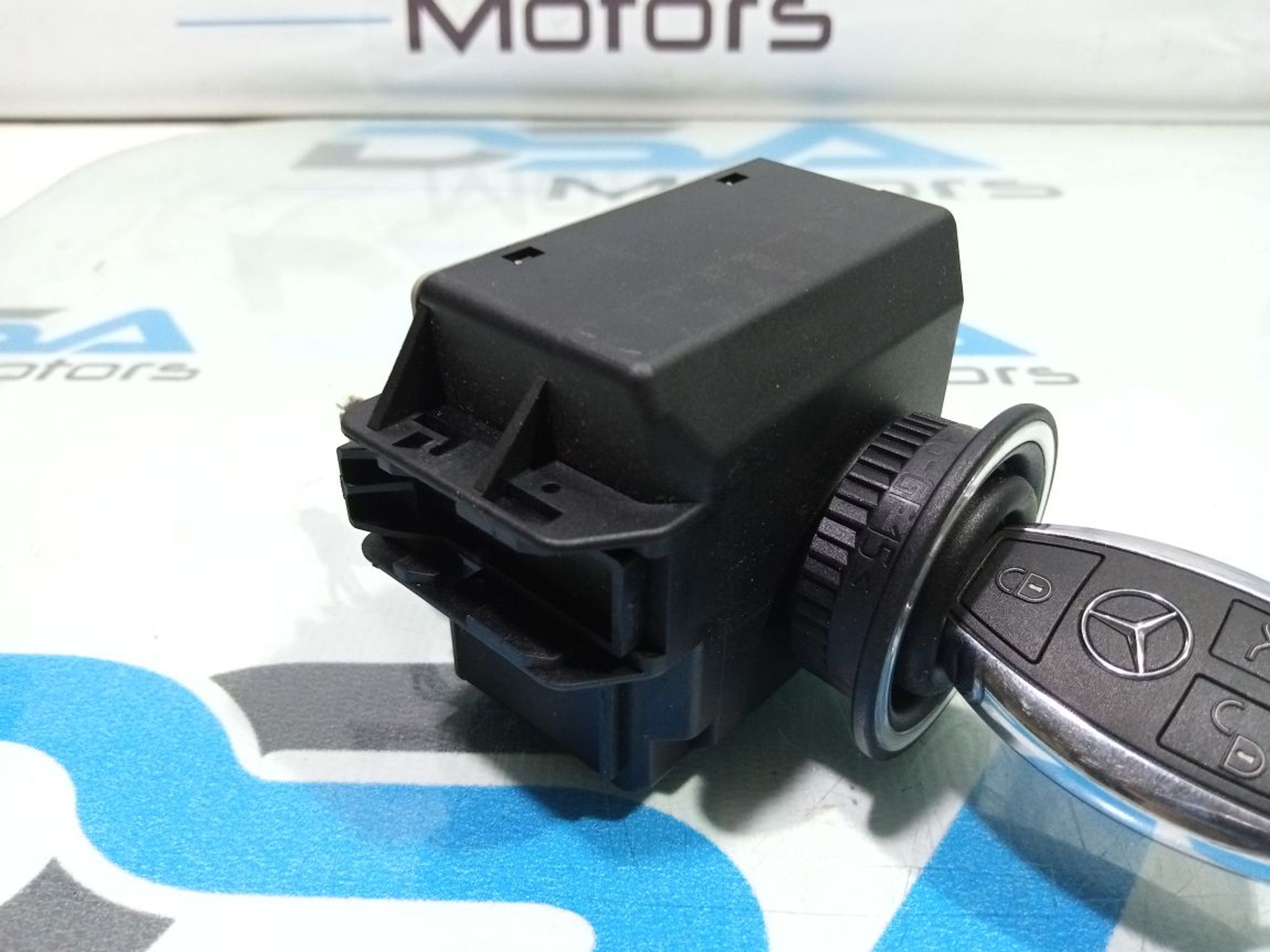 https://ycs.partsauto.market/partsauto-images/thmbs/userImages/b7628e092085f1f91467af1afb6e7630/part/0d1ddf9f-df4f-4899-aad8-c0c9524614e3_1748160962959.jpg