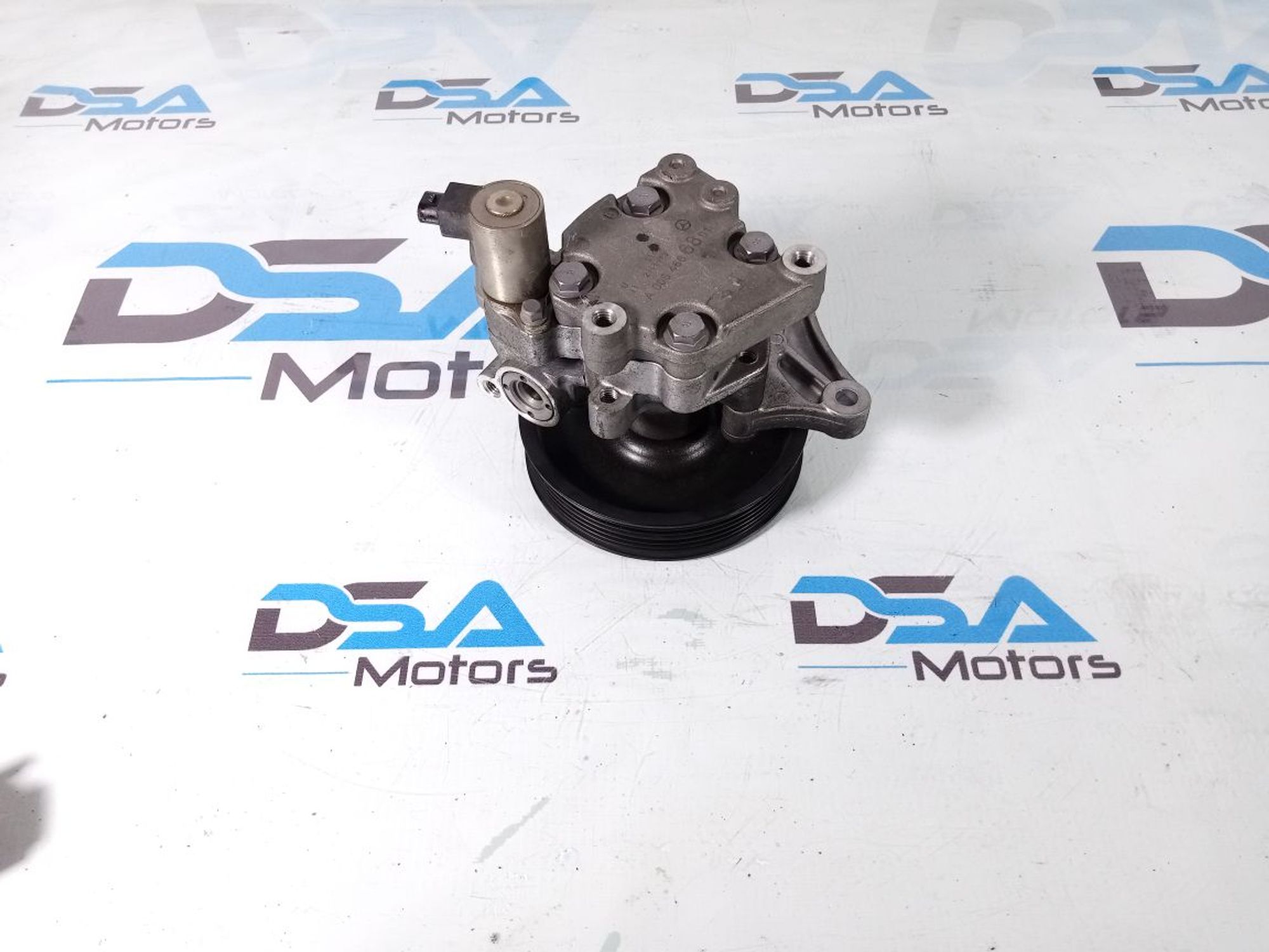 https://ycs.partsauto.market/partsauto-images/thmbs/userImages/b7628e092085f1f91467af1afb6e7630/part/0d1e4b94-2dc0-44f1-bcaa-8197e58b1c0f_1720686476250.jpg