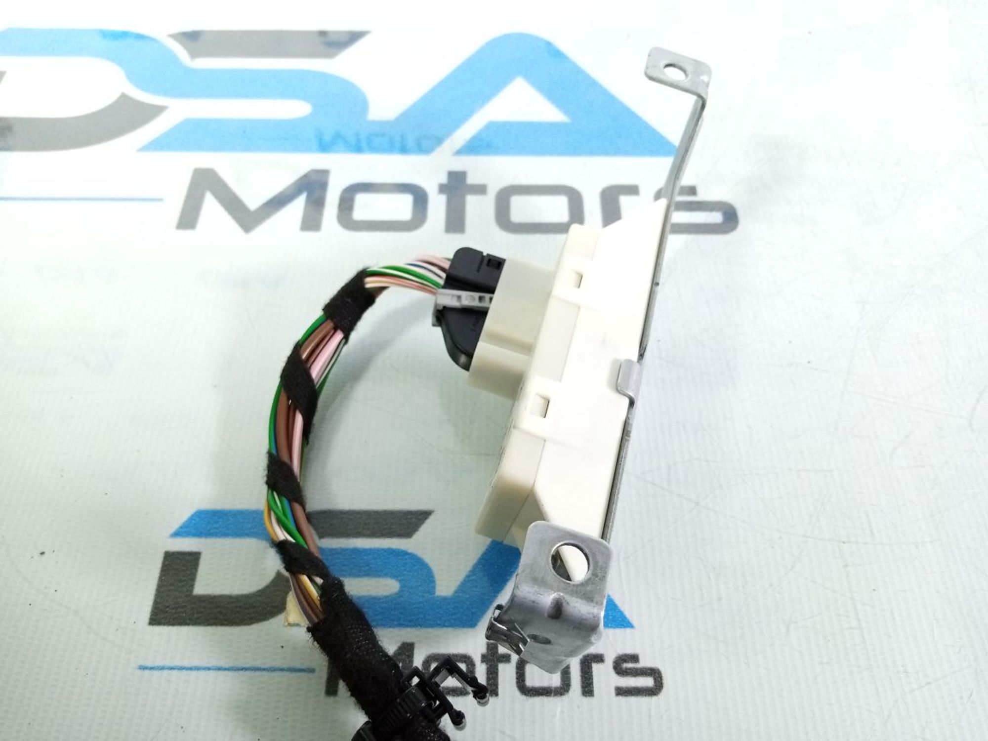 https://ycs.partsauto.market/partsauto-images/thmbs/userImages/b7628e092085f1f91467af1afb6e7630/part/0d58a684-6057-4d38-8d4a-a2c1024c37fd_1745061242089.jpg