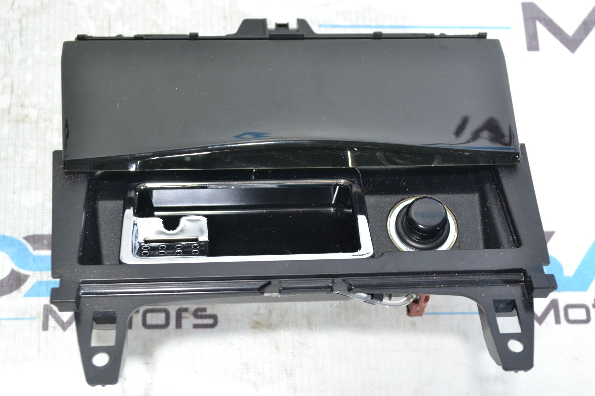 Пепельница передняя оригинал Mercedes W204 из Японии, 1400 рублей, Кореновск