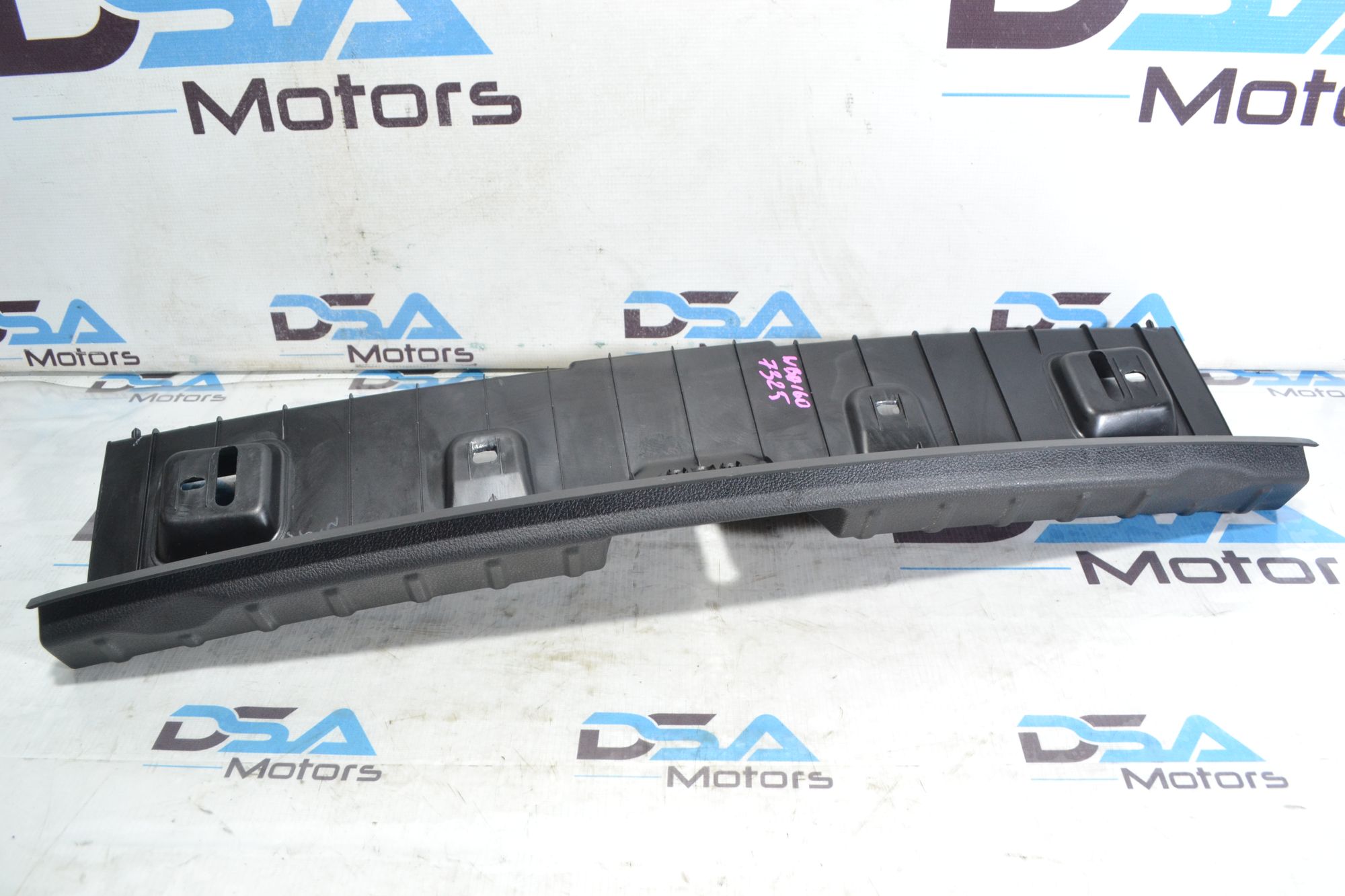 https://ycs.partsauto.market/partsauto-images/thmbs/userImages/b7628e092085f1f91467af1afb6e7630/part/0d8b3c9d-917b-4f96-83c3-d74e23be0778_1781099418825.jpg