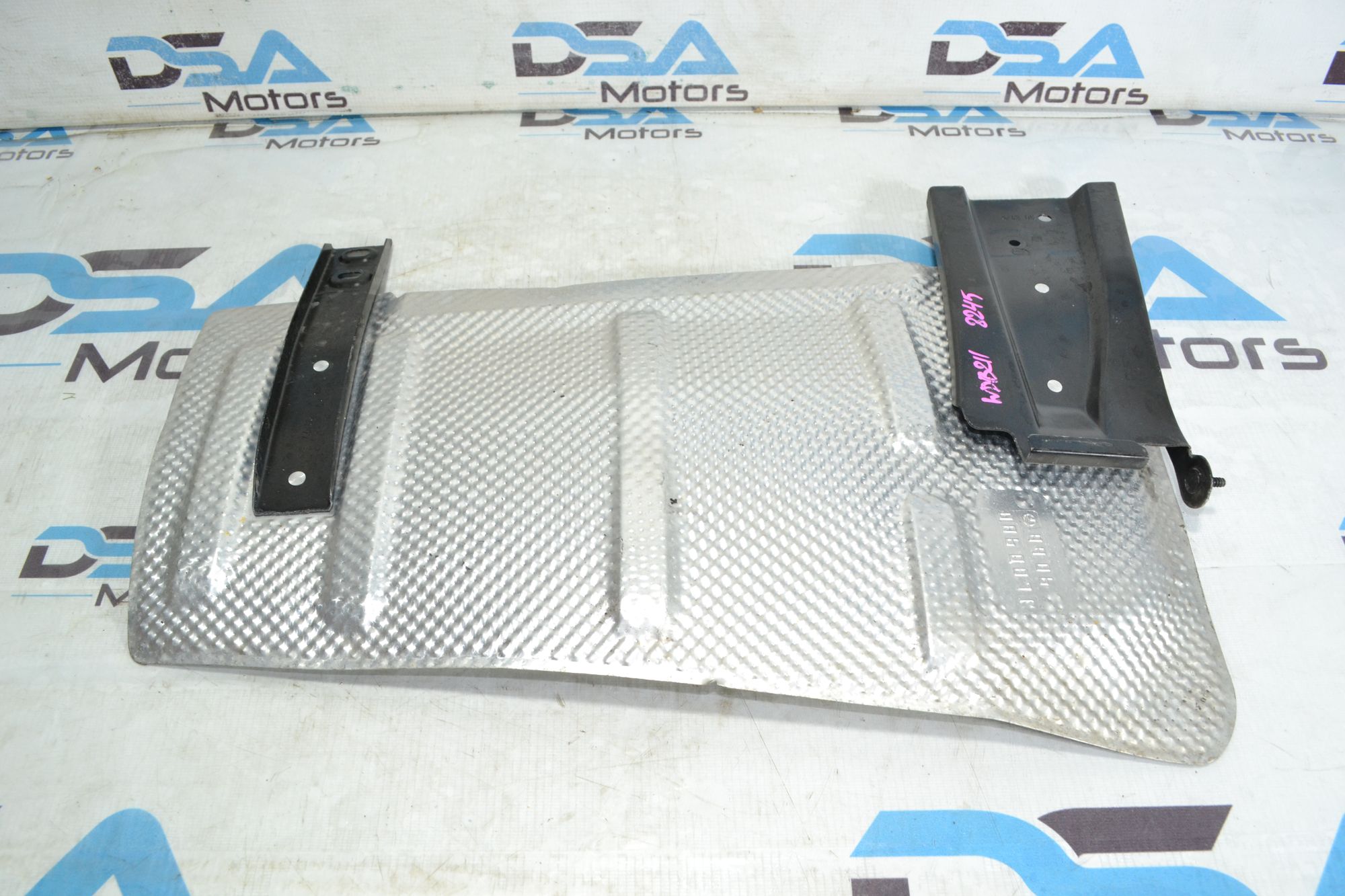 https://ycs.partsauto.market/partsauto-images/thmbs/userImages/b7628e092085f1f91467af1afb6e7630/part/0d95bf38-16f4-4495-8d1d-027fb006367e_1781612947428.jpg