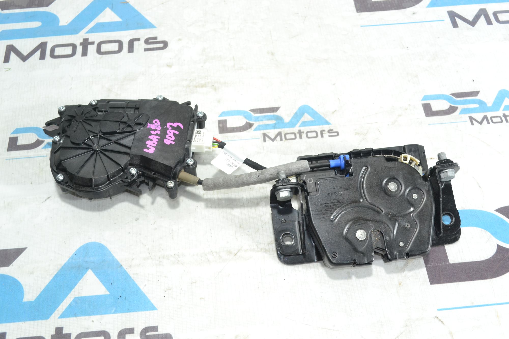 https://ycs.partsauto.market/partsauto-images/thmbs/userImages/b7628e092085f1f91467af1afb6e7630/part/0e17fb0b-ace5-4dd9-af4c-e986ec26fb6a_1781093004181.jpg