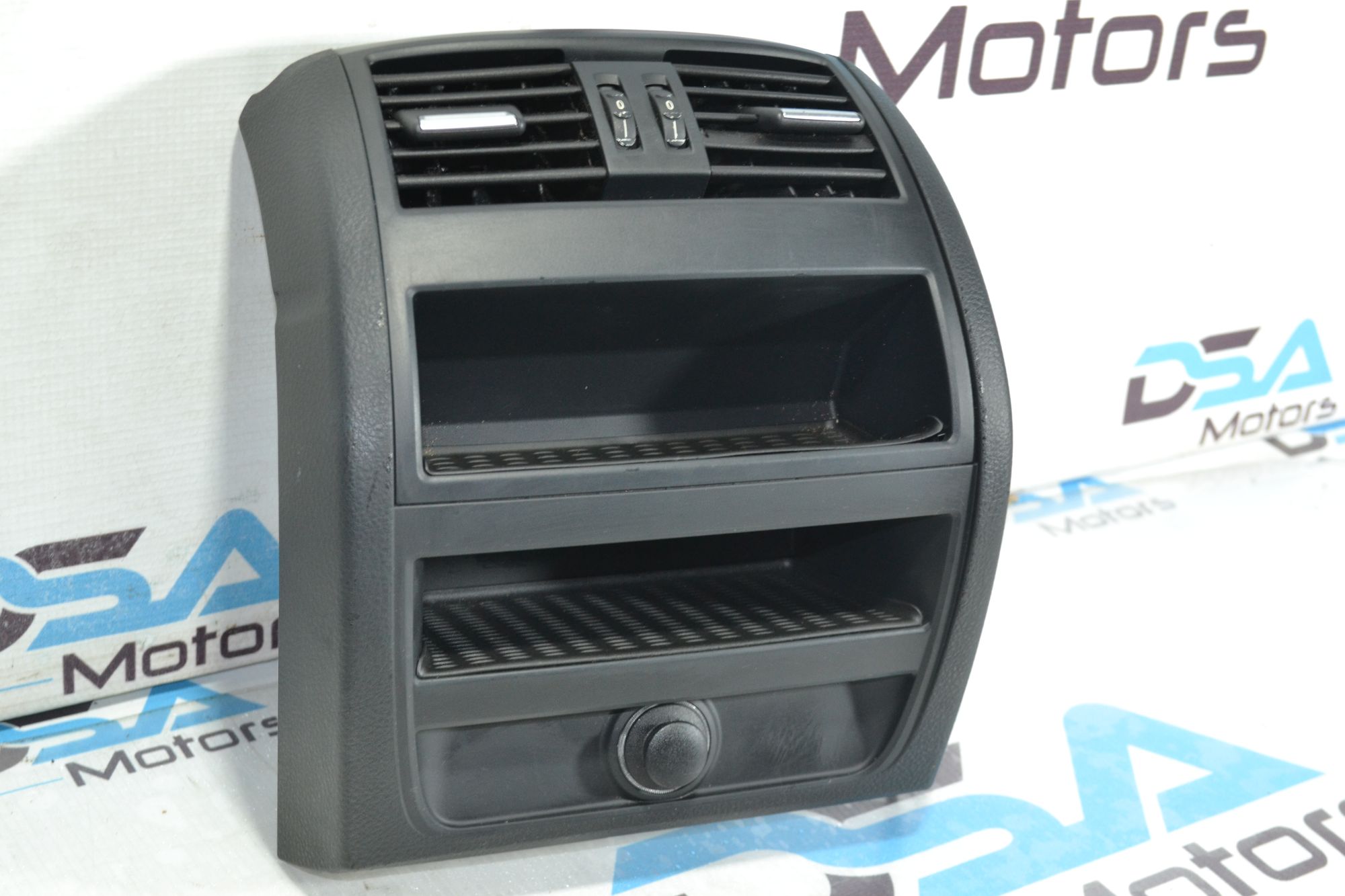 https://ycs.partsauto.market/partsauto-images/thmbs/userImages/b7628e092085f1f91467af1afb6e7630/part/0e89670c-fcaf-4012-a3b8-75c191d2e5d3_1780295249969.jpg