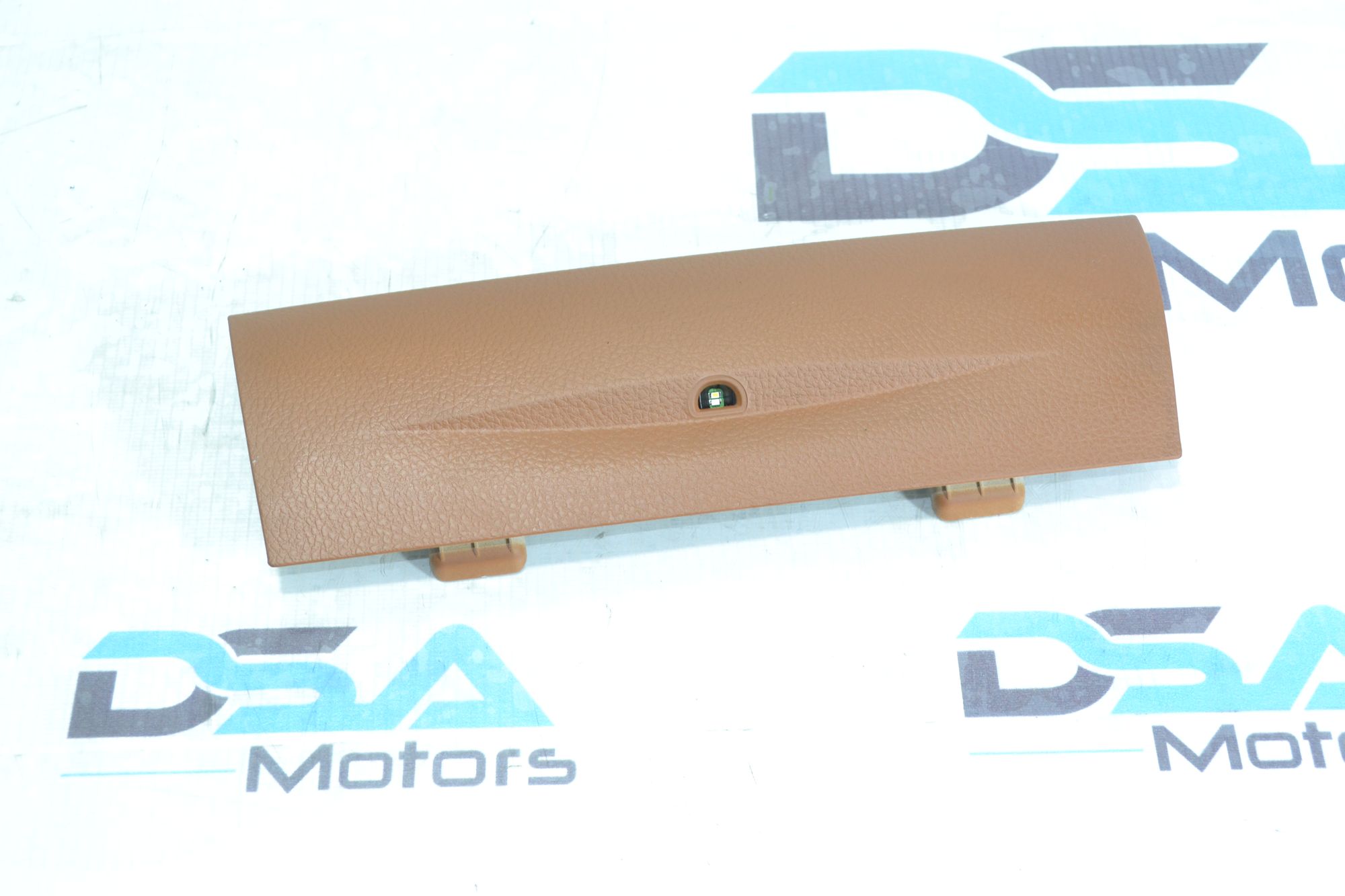 https://ycs.partsauto.market/partsauto-images/thmbs/userImages/b7628e092085f1f91467af1afb6e7630/part/0e9a7bf8-2eae-4f30-b00e-9a4599e065ed_1781177639363.jpg
