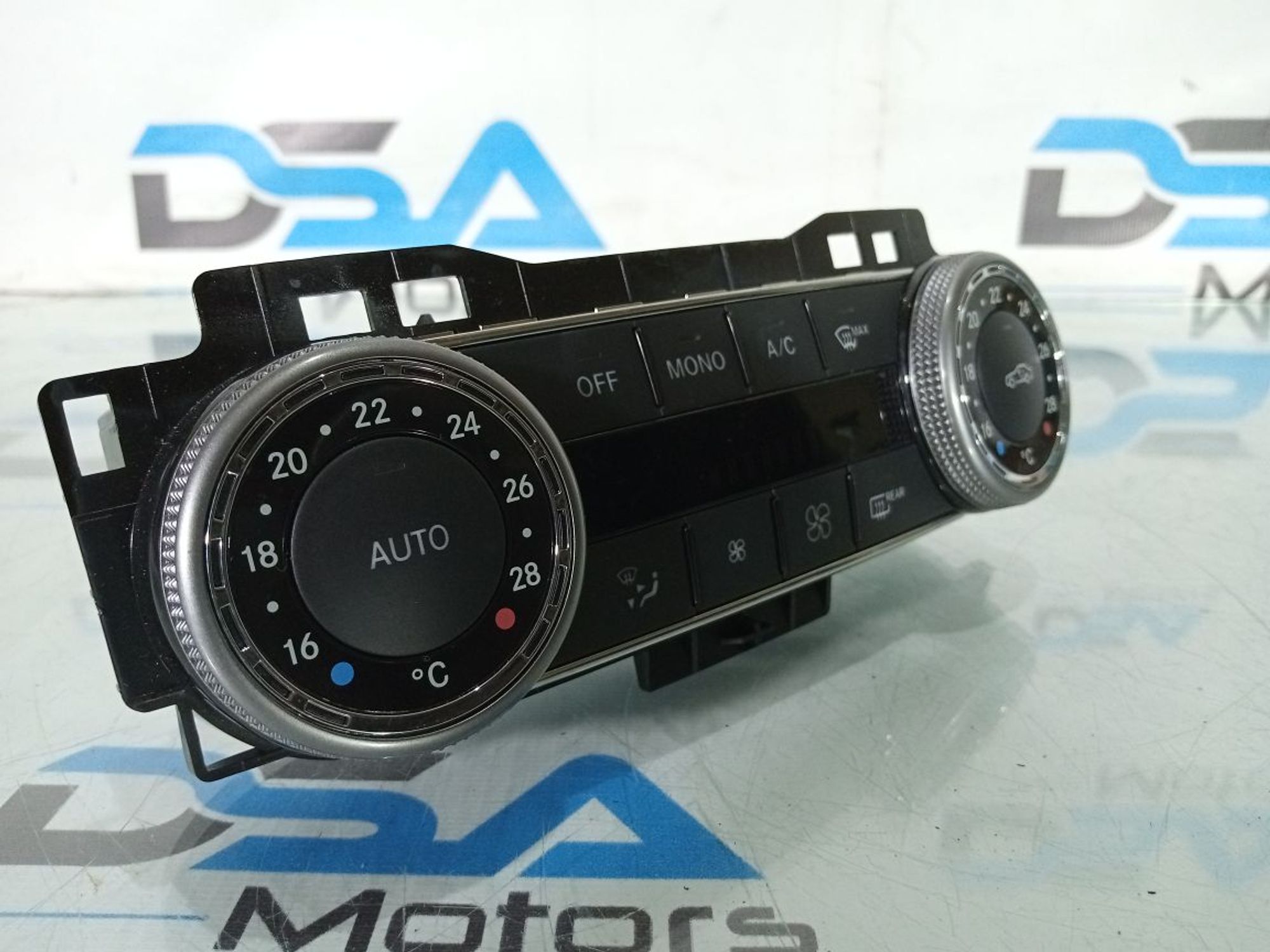 https://ycs.partsauto.market/partsauto-images/thmbs/userImages/b7628e092085f1f91467af1afb6e7630/part/0f0ac442-9d2a-4c88-ae8c-7a75965c9419_1730908020836.jpg