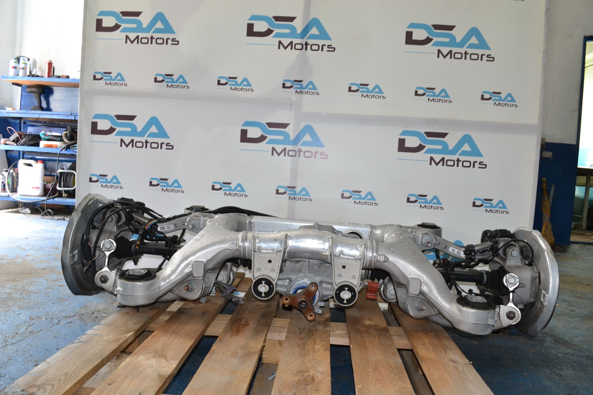 https://ycs.partsauto.market/partsauto-images/thmbs/userImages/b7628e092085f1f91467af1afb6e7630/part/0f32db06-ec03-4df8-b7e8-6a0407e3c1fc_1779435341637.jpg