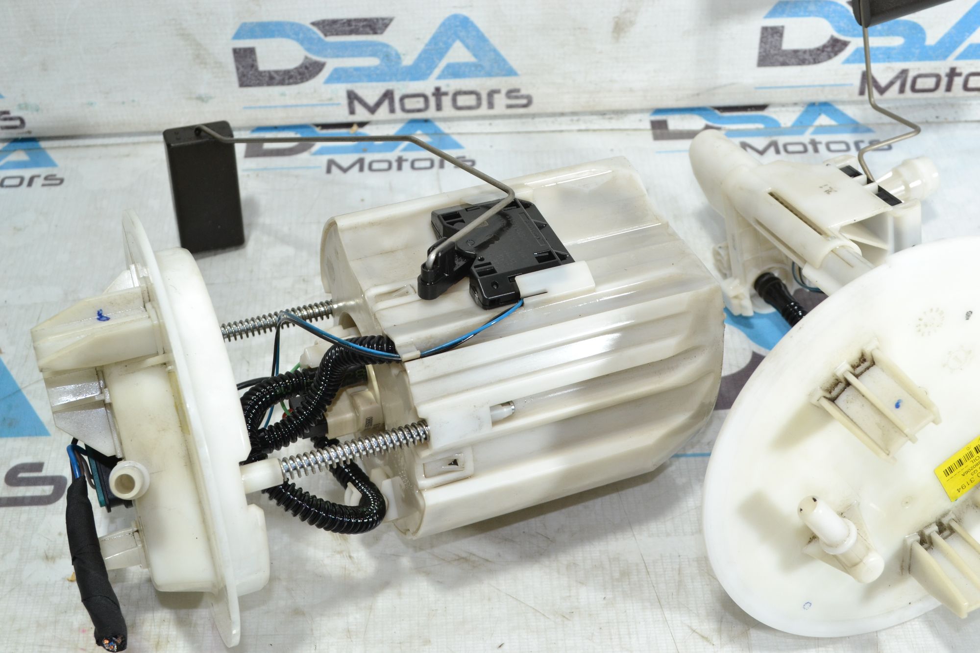 https://ycs.partsauto.market/partsauto-images/thmbs/userImages/b7628e092085f1f91467af1afb6e7630/part/0f44112b-4639-442b-8b04-99cd01b5dd21_1783345659300.jpg