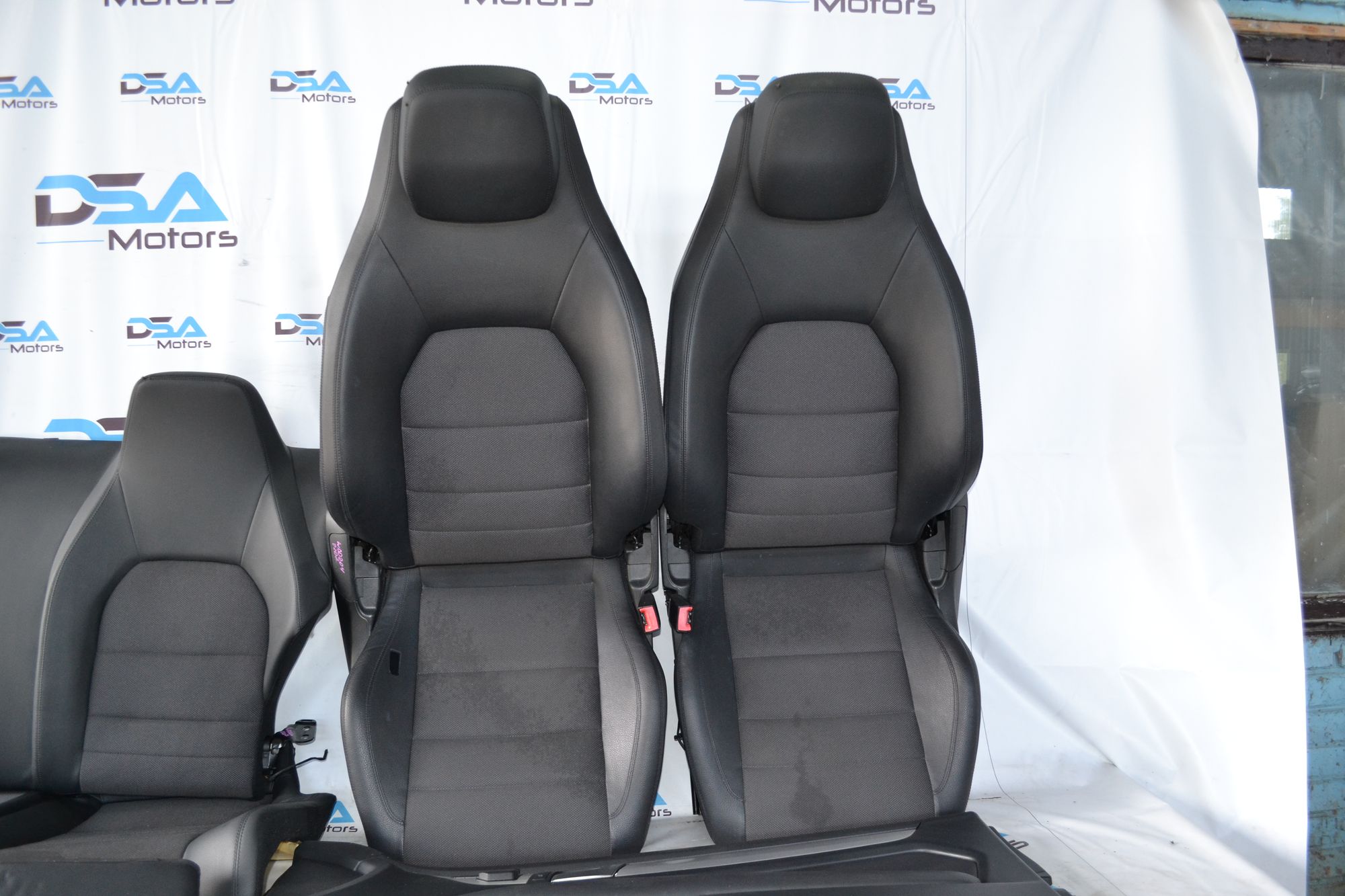 https://ycs.partsauto.market/partsauto-images/thmbs/userImages/b7628e092085f1f91467af1afb6e7630/part/0f929c33-89f5-4423-b762-309d7cfe41d3_1783692071668.jpg