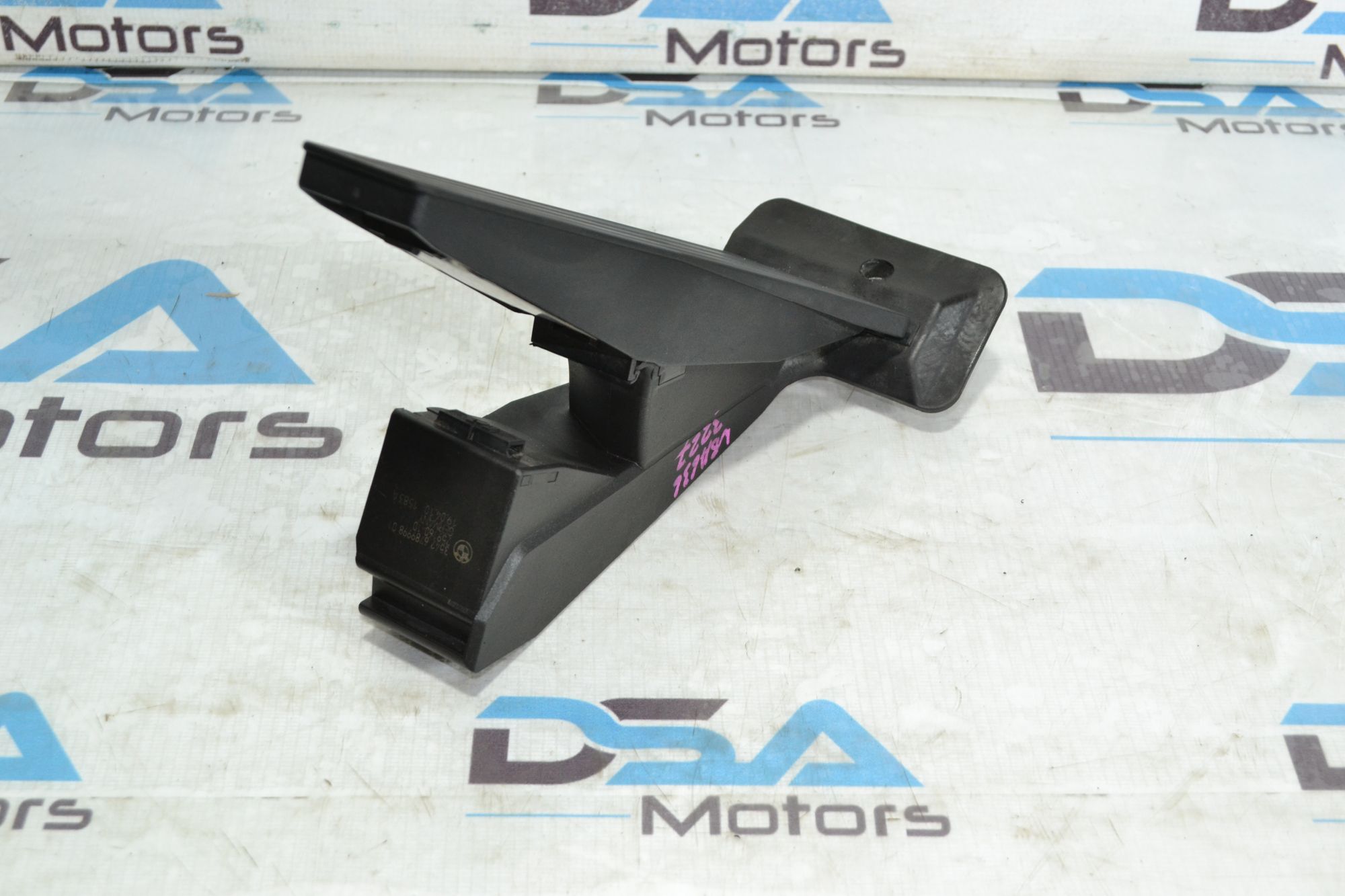 https://ycs.partsauto.market/partsauto-images/thmbs/userImages/b7628e092085f1f91467af1afb6e7630/part/0fcc81bd-8a4e-4cfd-9d00-3c968d73edd8_1780898098089.jpg