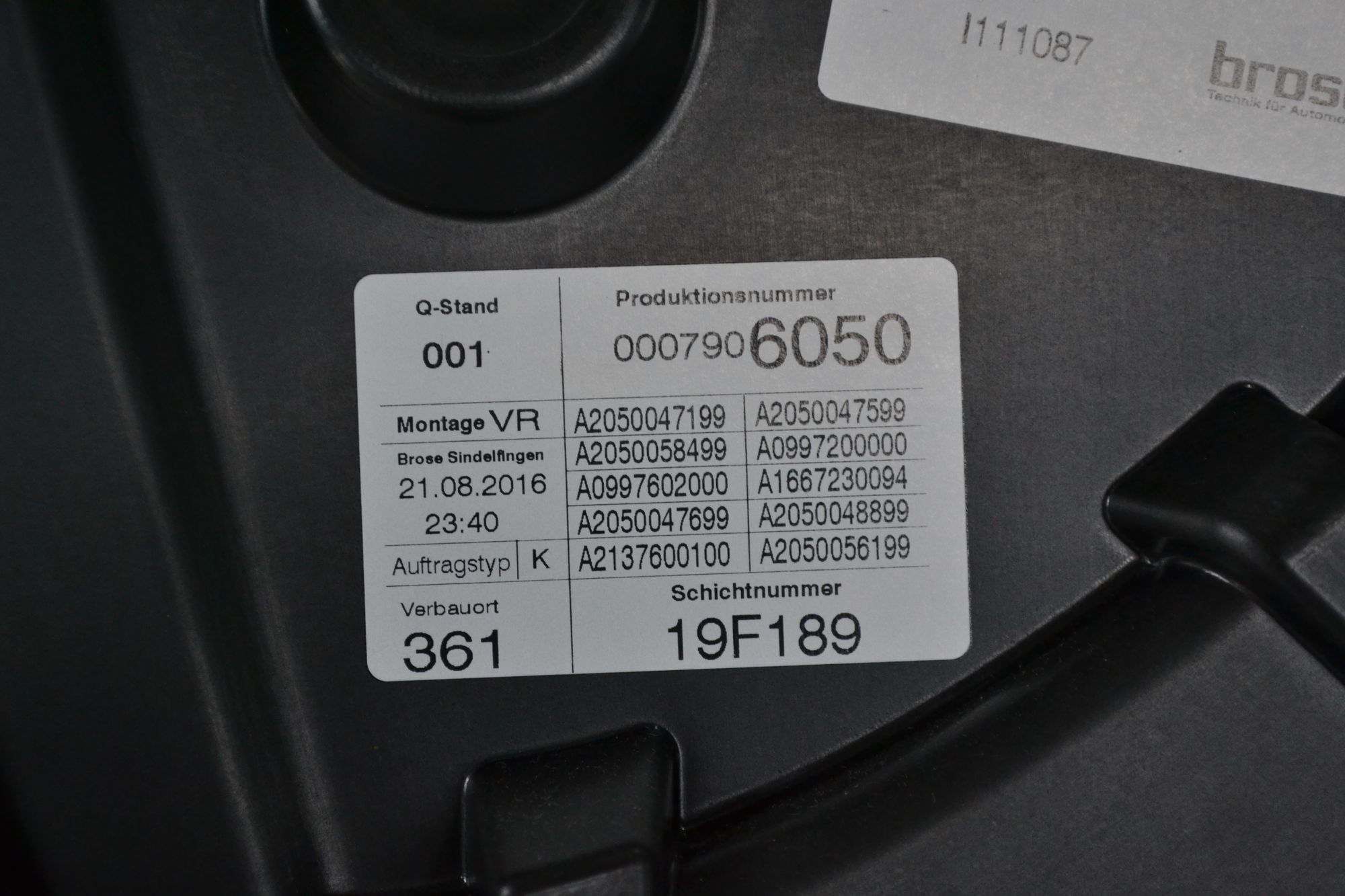 https://ycs.partsauto.market/partsauto-images/thmbs/userImages/b7628e092085f1f91467af1afb6e7630/part/1008d9d2-f322-416a-b278-2b29741afa4a_1782900939072.jpg