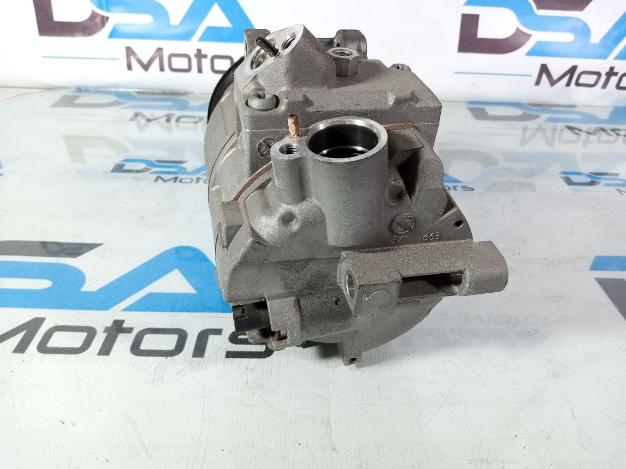 https://ycs.partsauto.market/partsauto-images/thmbs/userImages/b7628e092085f1f91467af1afb6e7630/part/109f3773-cf0d-40e7-961e-57d084e4a5e8_1741079462647.jpg
