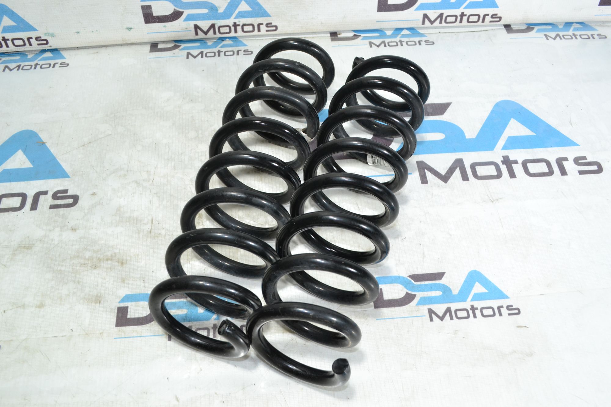 https://ycs.partsauto.market/partsauto-images/thmbs/userImages/b7628e092085f1f91467af1afb6e7630/part/10c4605a-8cf1-4aea-8d76-c79ce06231b6_1781517582832.jpg
