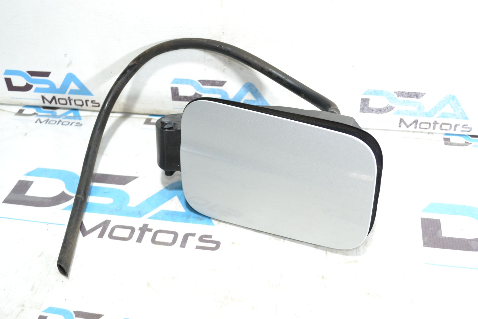 https://ycs.partsauto.market/partsauto-images/thmbs/userImages/b7628e092085f1f91467af1afb6e7630/part/11127580-3018-4e04-8df0-0f982a6ff6ec_1784963860969.jpg