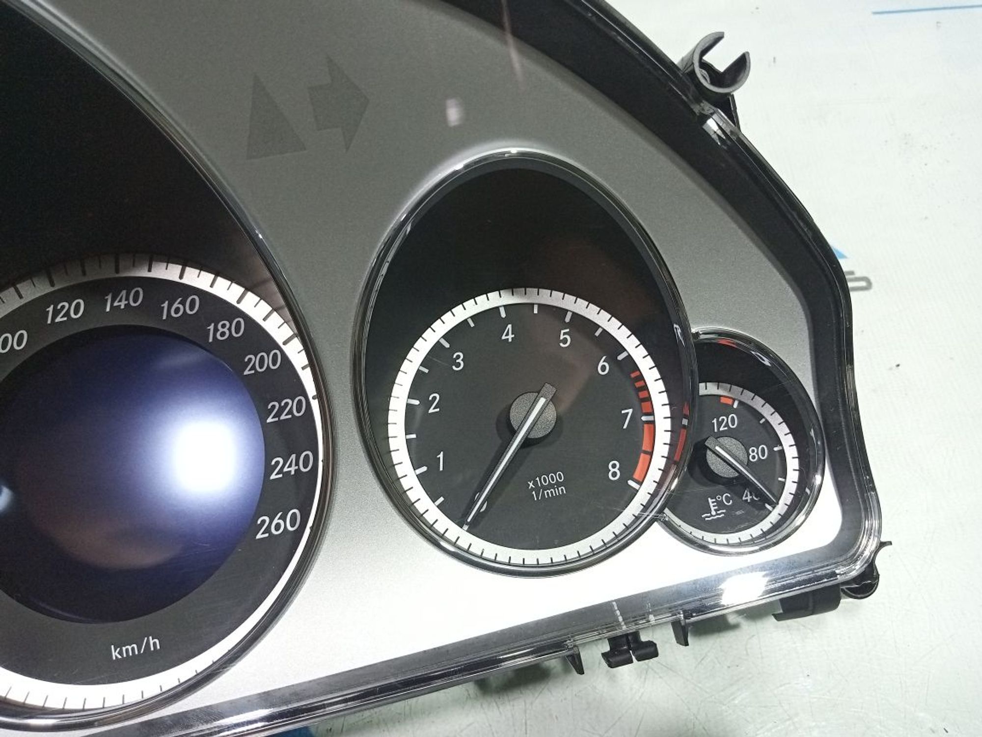 https://ycs.partsauto.market/partsauto-images/thmbs/userImages/b7628e092085f1f91467af1afb6e7630/part/111df999-e387-4166-9b63-1b4a7547c5fe_1748614958293.jpg