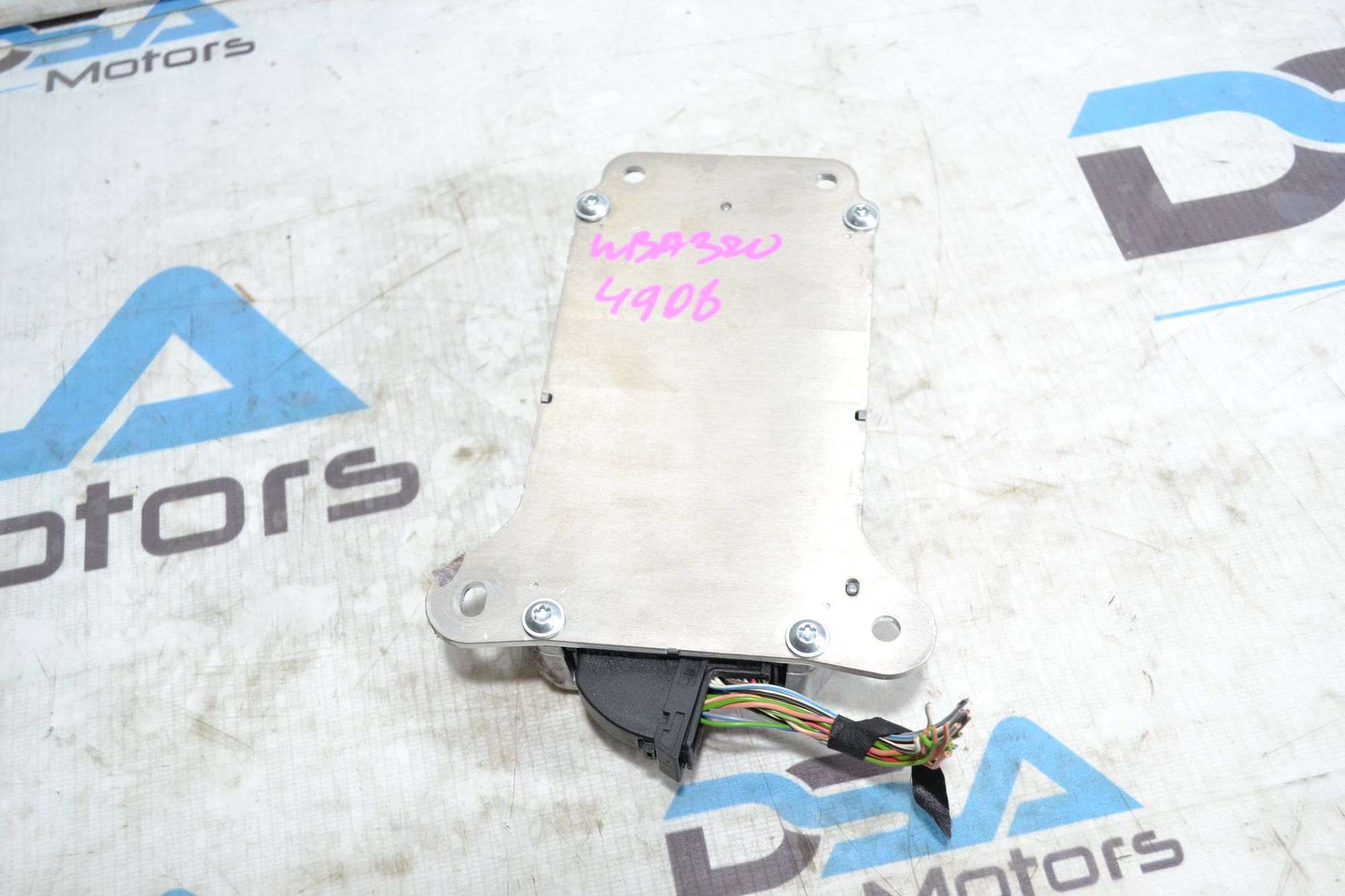 https://ycs.partsauto.market/partsauto-images/thmbs/userImages/b7628e092085f1f91467af1afb6e7630/part/1129a8b4-f621-40e9-ad6b-f2a0b25406b9_1784099957157.jpg