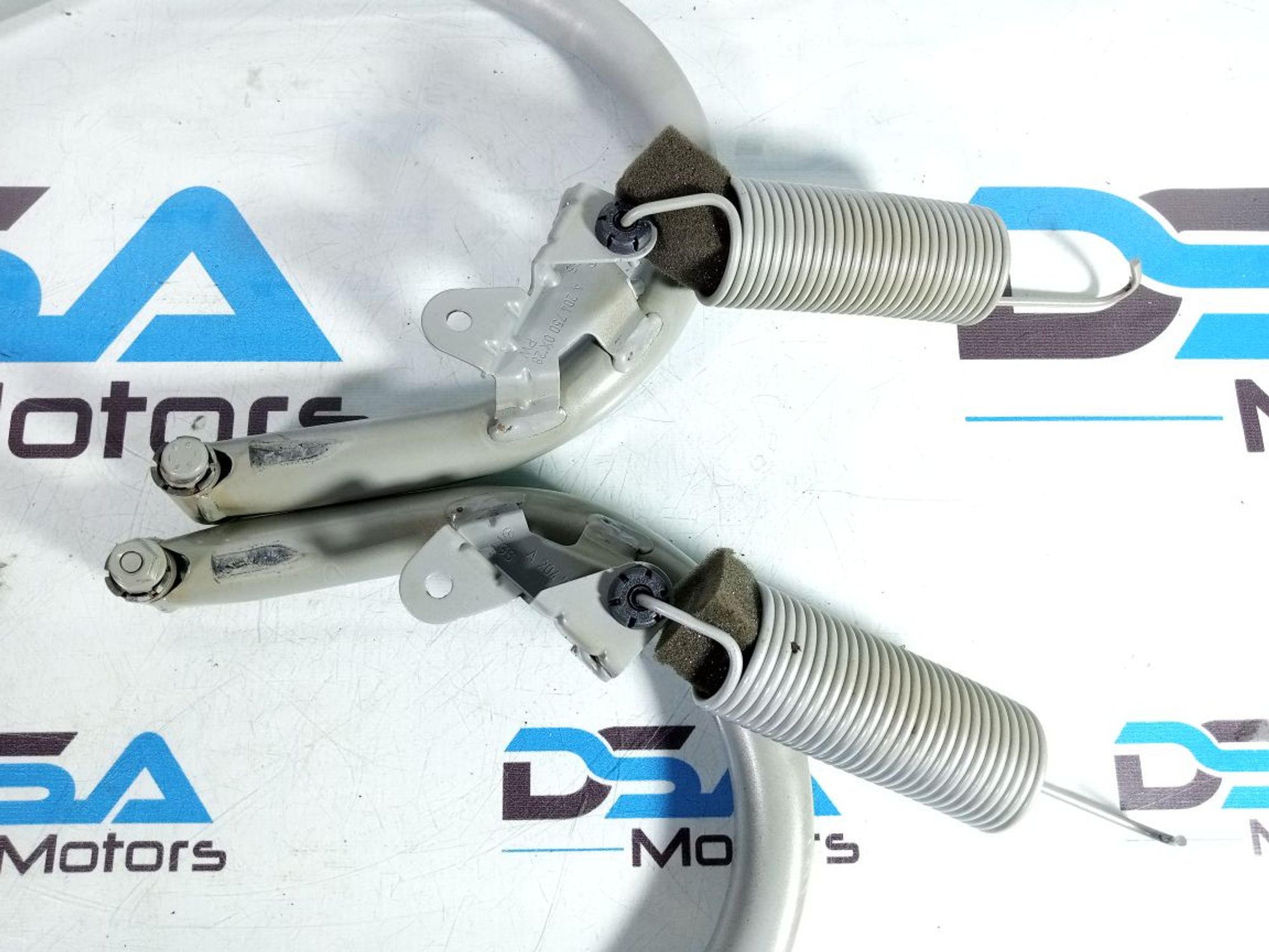 https://ycs.partsauto.market/partsauto-images/thmbs/userImages/b7628e092085f1f91467af1afb6e7630/part/1143f8c9-3a2f-4421-be3f-9a9686587e8b_1736749709777.jpg