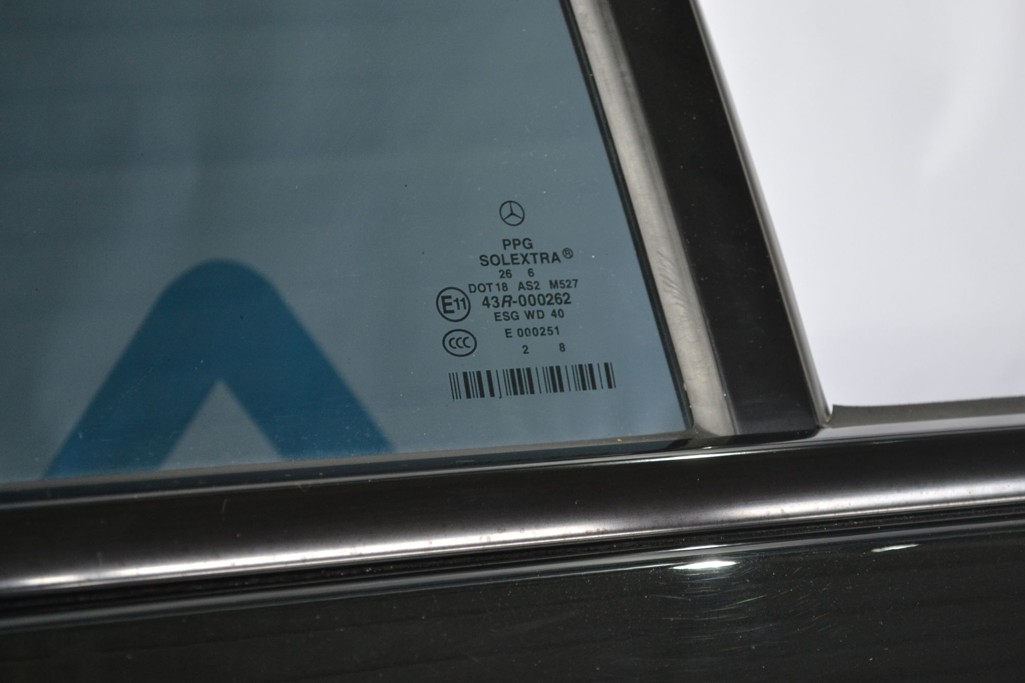 https://ycs.partsauto.market/partsauto-images/thmbs/userImages/b7628e092085f1f91467af1afb6e7630/part/119293bd-c9bf-4340-997c-207d152c9ab7_1776870777661.jpg