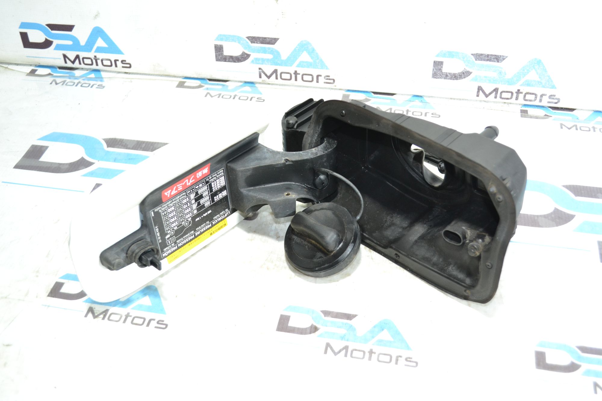 https://ycs.partsauto.market/partsauto-images/thmbs/userImages/b7628e092085f1f91467af1afb6e7630/part/11db7085-d37c-4191-8fb3-cc84241471eb_1784103257928.jpg