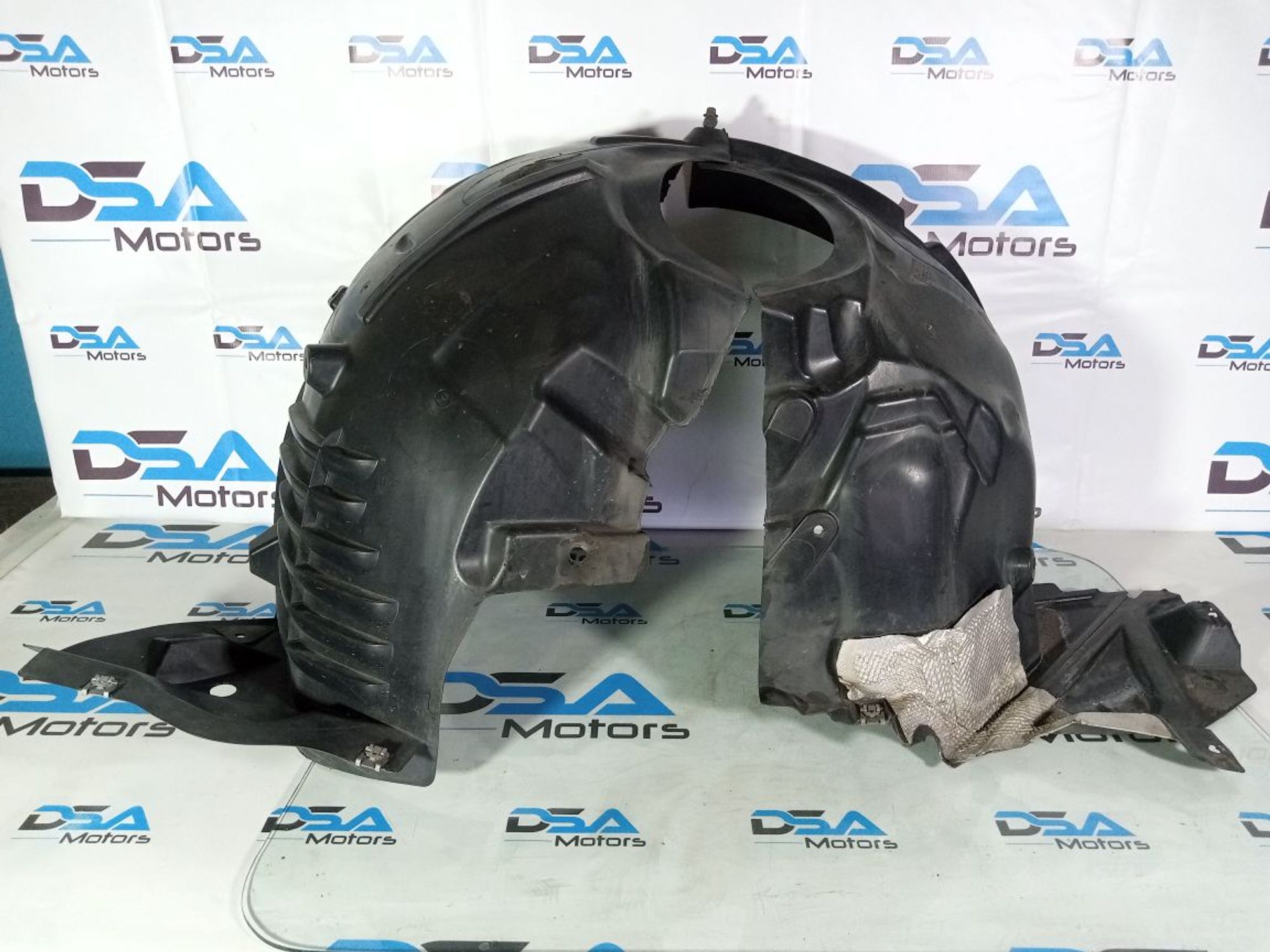 https://ycs.partsauto.market/partsauto-images/thmbs/userImages/b7628e092085f1f91467af1afb6e7630/part/120846c2-ab99-48df-84ec-bc9846e664c8_1740838656151.jpg