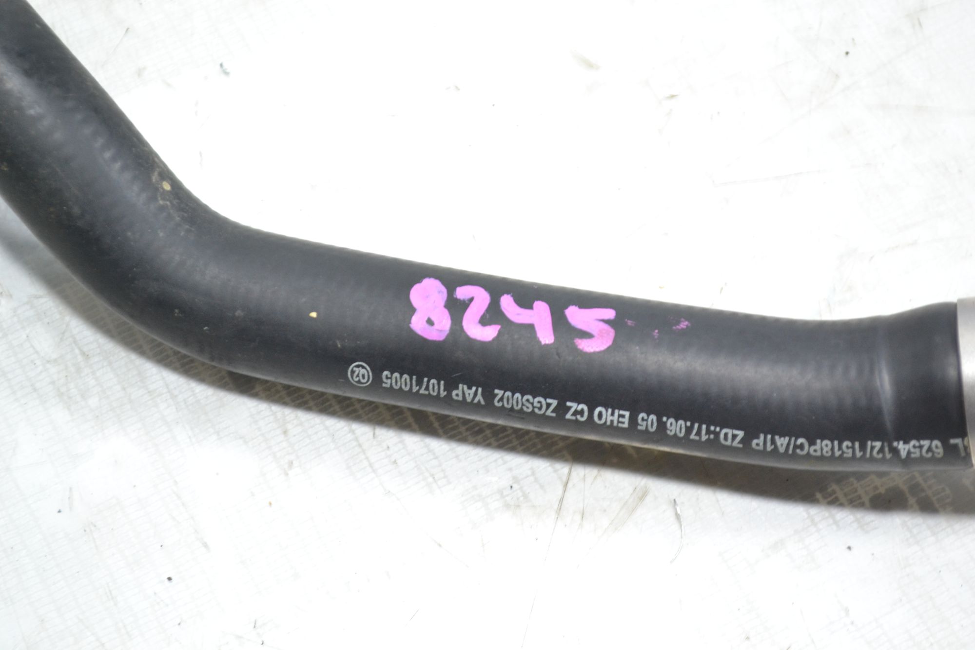 https://ycs.partsauto.market/partsauto-images/thmbs/userImages/b7628e092085f1f91467af1afb6e7630/part/1264bfae-2bf4-4ecd-a038-6956b98de456_1780559569194.jpg