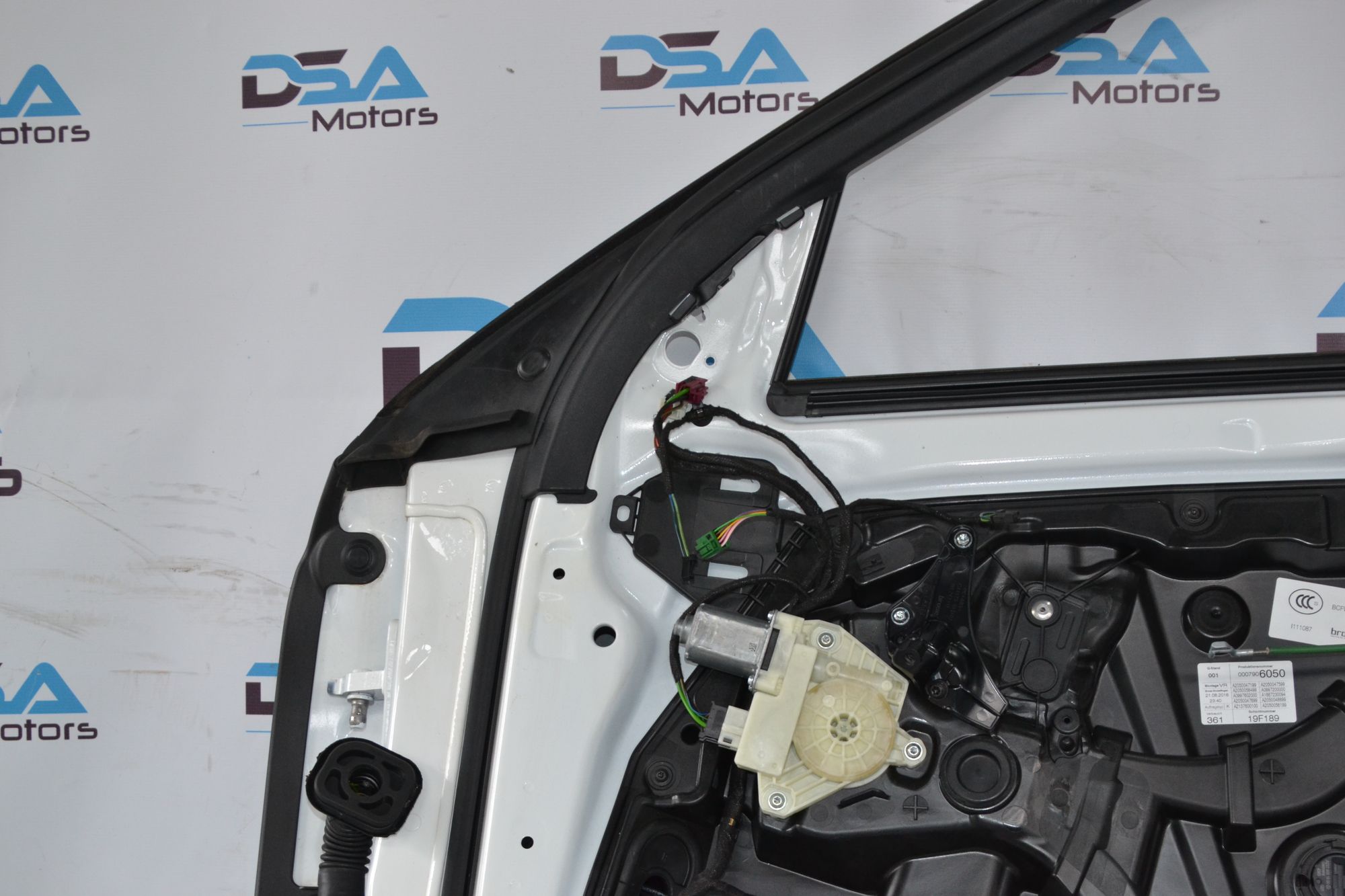 https://ycs.partsauto.market/partsauto-images/thmbs/userImages/b7628e092085f1f91467af1afb6e7630/part/12ea781f-dca0-4aaa-a2e9-011eecc7c646_1782900938302.jpg