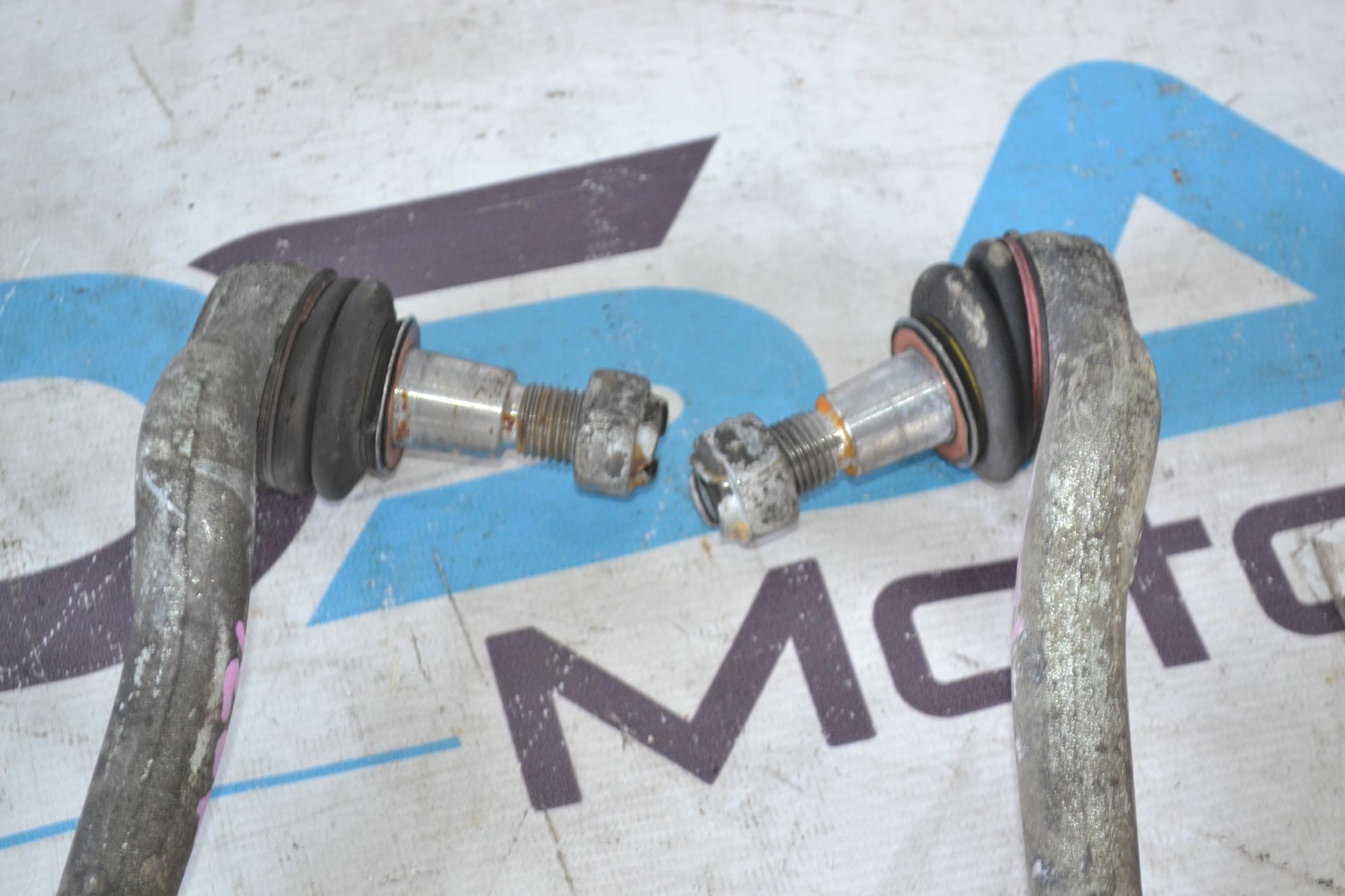 https://ycs.partsauto.market/partsauto-images/thmbs/userImages/b7628e092085f1f91467af1afb6e7630/part/1324eacc-45c1-436e-9c43-2e450aa1a4f8_1785322663142.jpg
