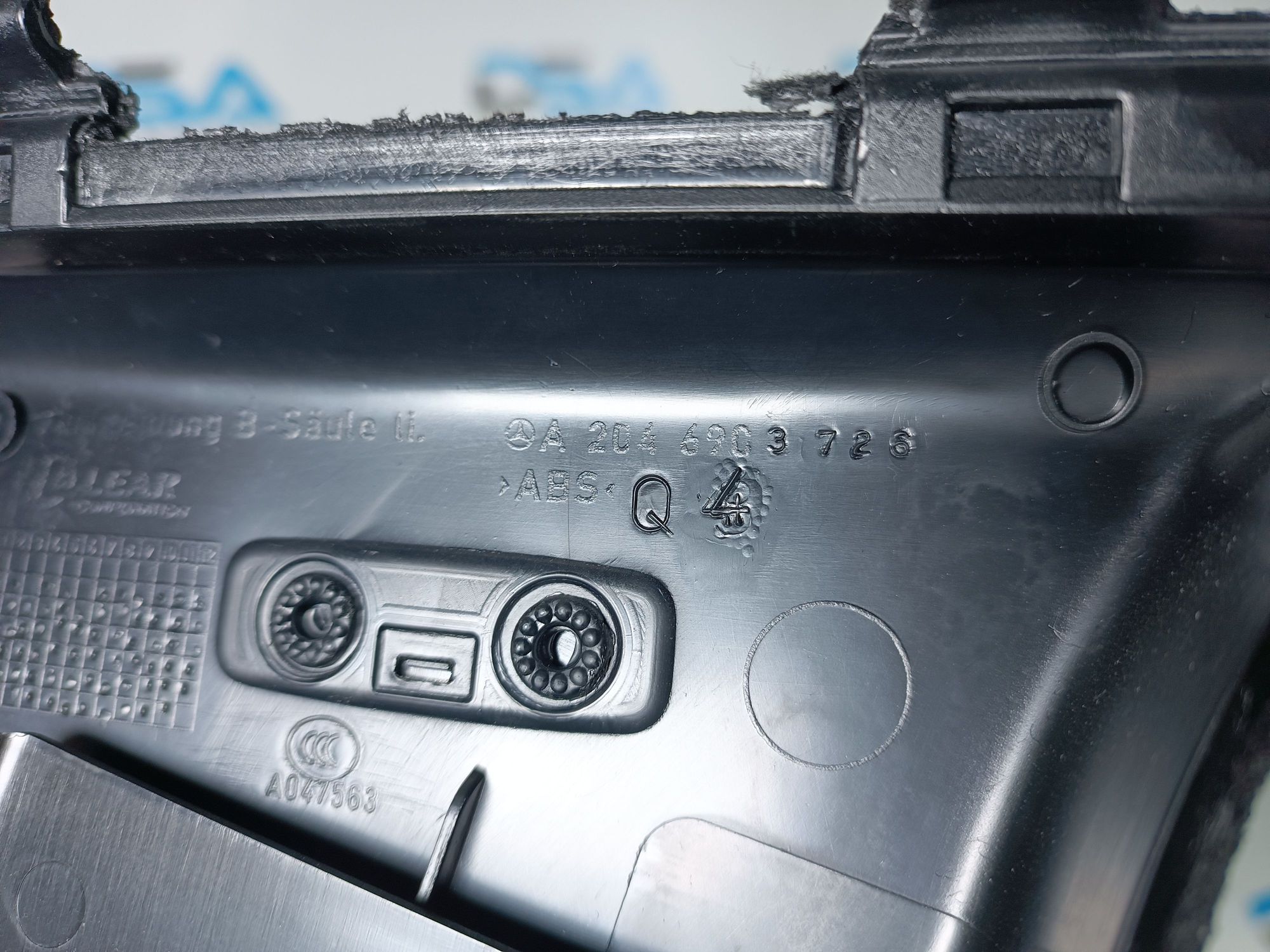 https://ycs.partsauto.market/partsauto-images/thmbs/userImages/b7628e092085f1f91467af1afb6e7630/part/1325b246-207d-4eb3-9c54-cef1681ddc00_1708856161756.jpg