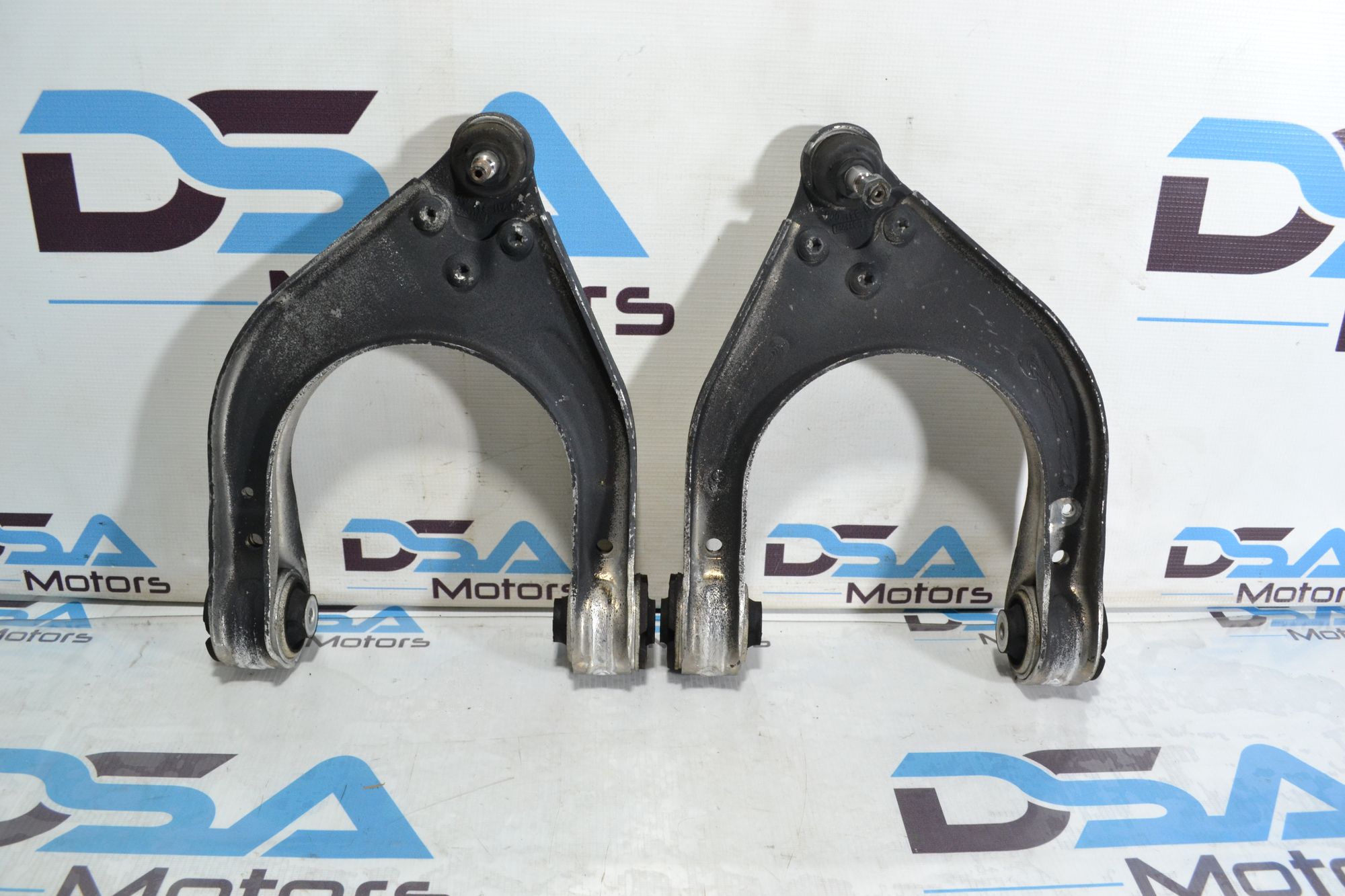 https://ycs.partsauto.market/partsauto-images/thmbs/userImages/b7628e092085f1f91467af1afb6e7630/part/134a0a5b-f603-414b-ba99-b70196a58003_1779350031742.jpg