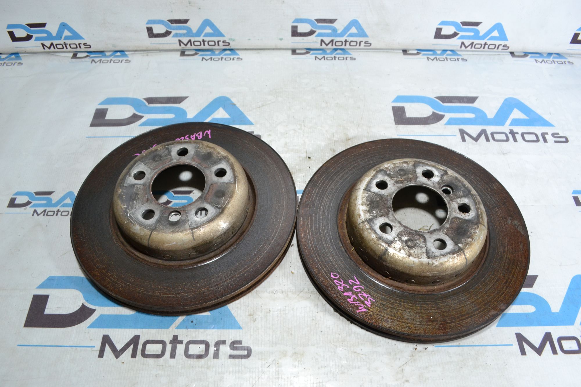 https://ycs.partsauto.market/partsauto-images/thmbs/userImages/b7628e092085f1f91467af1afb6e7630/part/1356e20d-39ca-4b3d-9d48-1d700d8d0f27_1781501747398.jpg