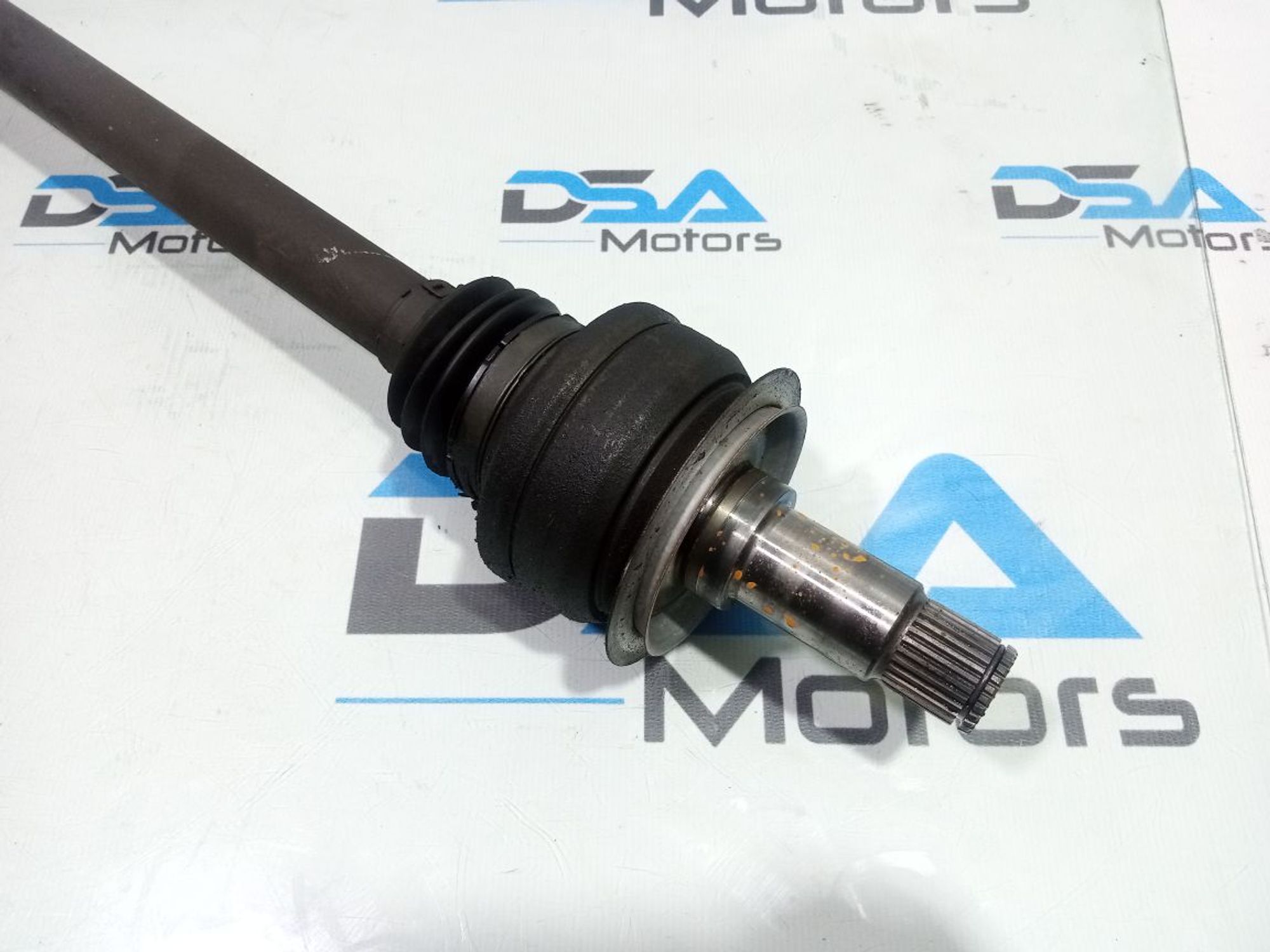 https://ycs.partsauto.market/partsauto-images/thmbs/userImages/b7628e092085f1f91467af1afb6e7630/part/139b2e5d-da1c-458e-8fe2-53bd019d2cb0_1747897507933.jpg