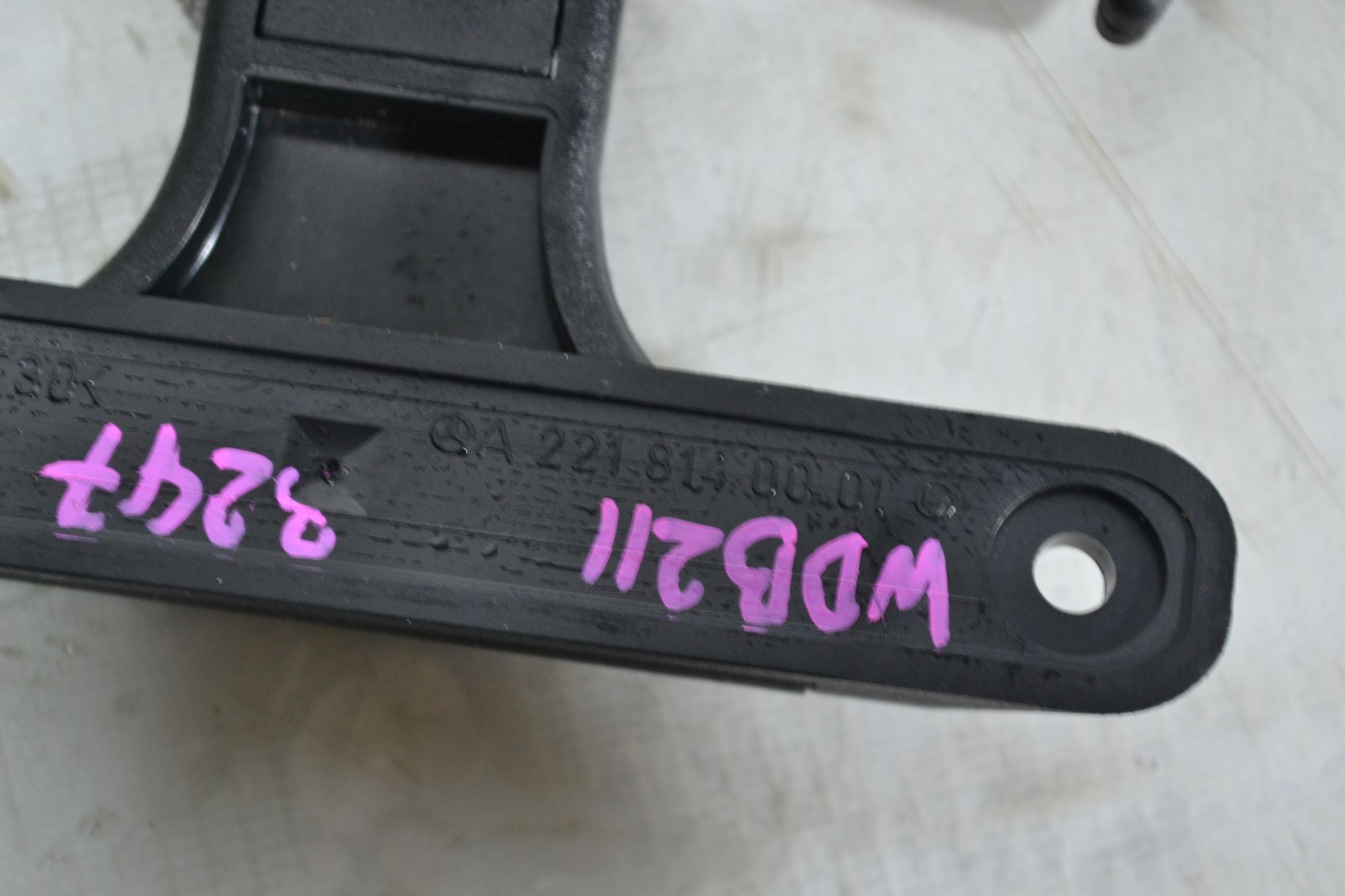 https://ycs.partsauto.market/partsauto-images/thmbs/userImages/b7628e092085f1f91467af1afb6e7630/part/1434465d-65a3-4bed-9a86-62a15ac3810b_1780482666227.jpg