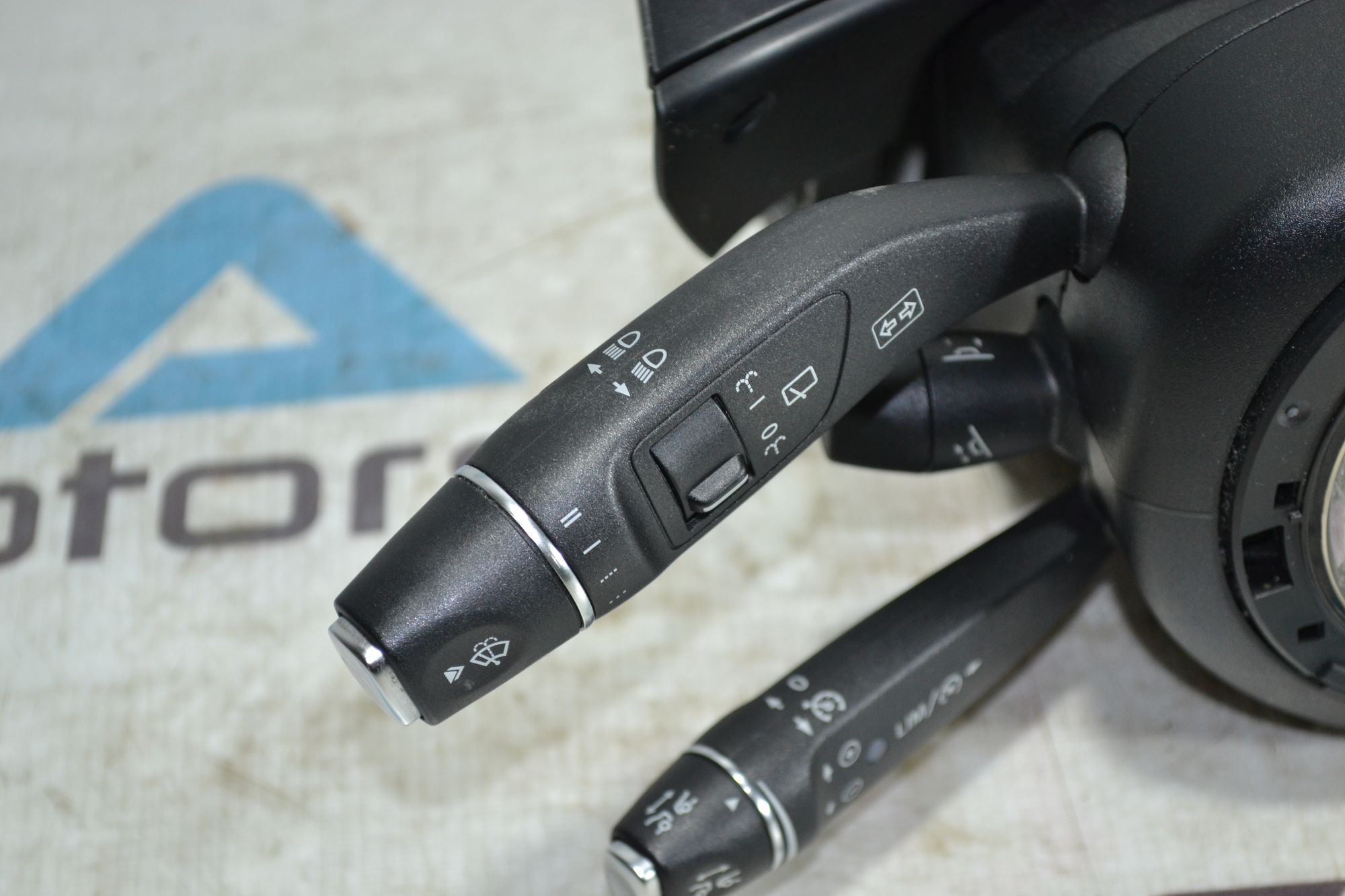https://ycs.partsauto.market/partsauto-images/thmbs/userImages/b7628e092085f1f91467af1afb6e7630/part/14a29f7e-36de-41fe-8c6e-add4dcb96123_1784096065912.jpg