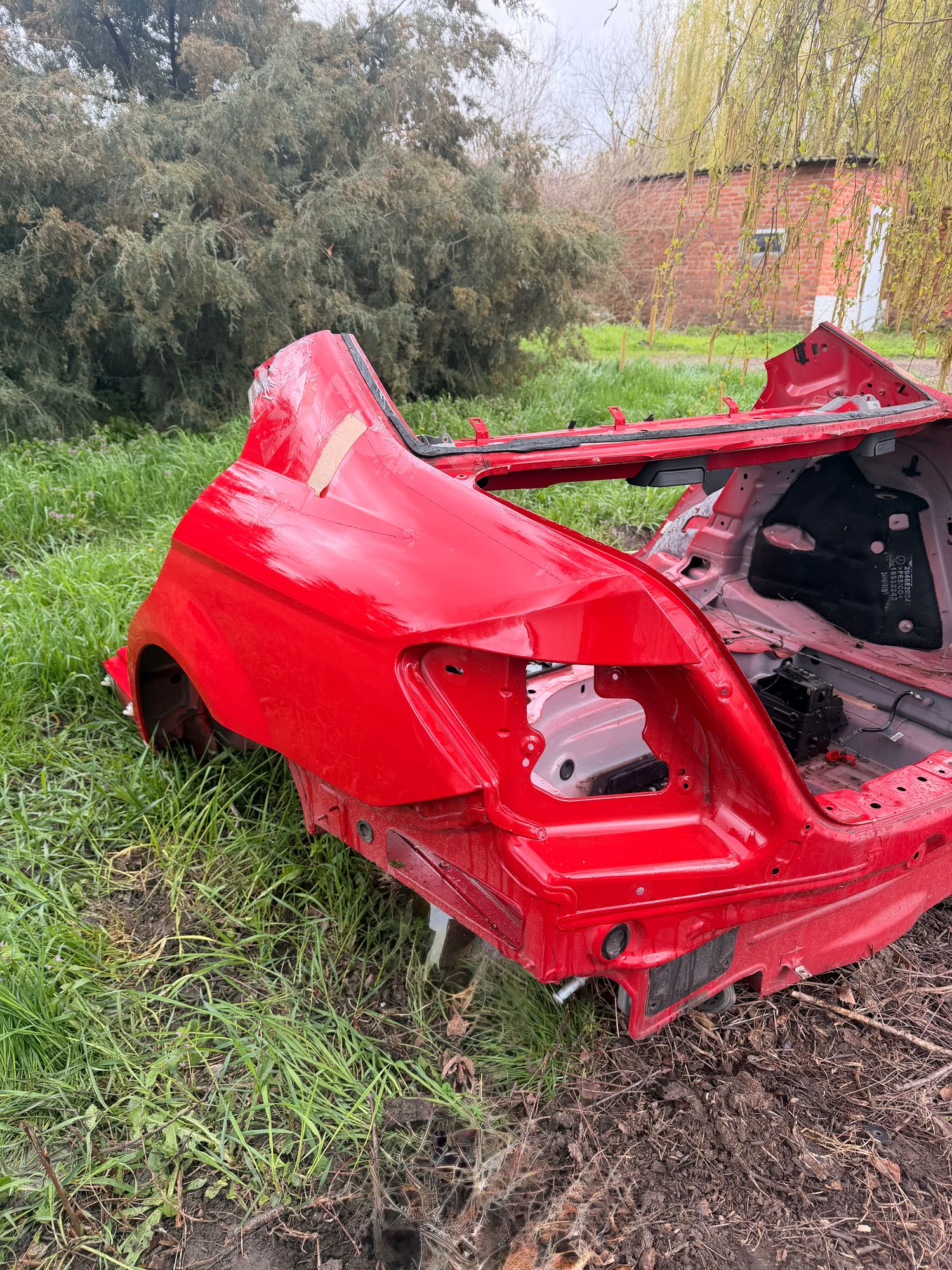 Крыло заднее левое Mercedes W204 из Японии, 14900 рублей, Кореновск