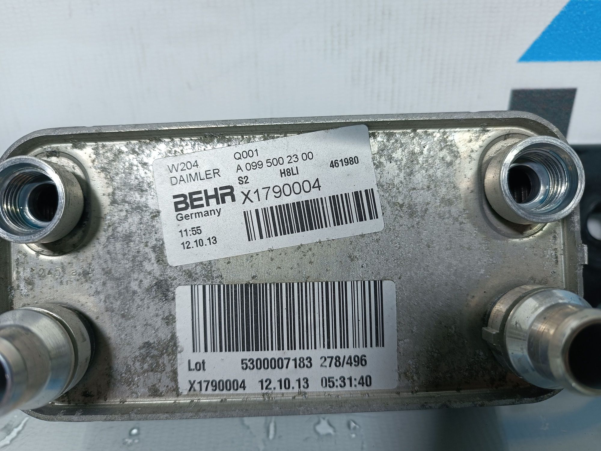 https://ycs.partsauto.market/partsauto-images/thmbs/userImages/b7628e092085f1f91467af1afb6e7630/part/15e8c8f0-c97f-4ab4-9fde-3c0b51ecdce4_1710356998268.jpg