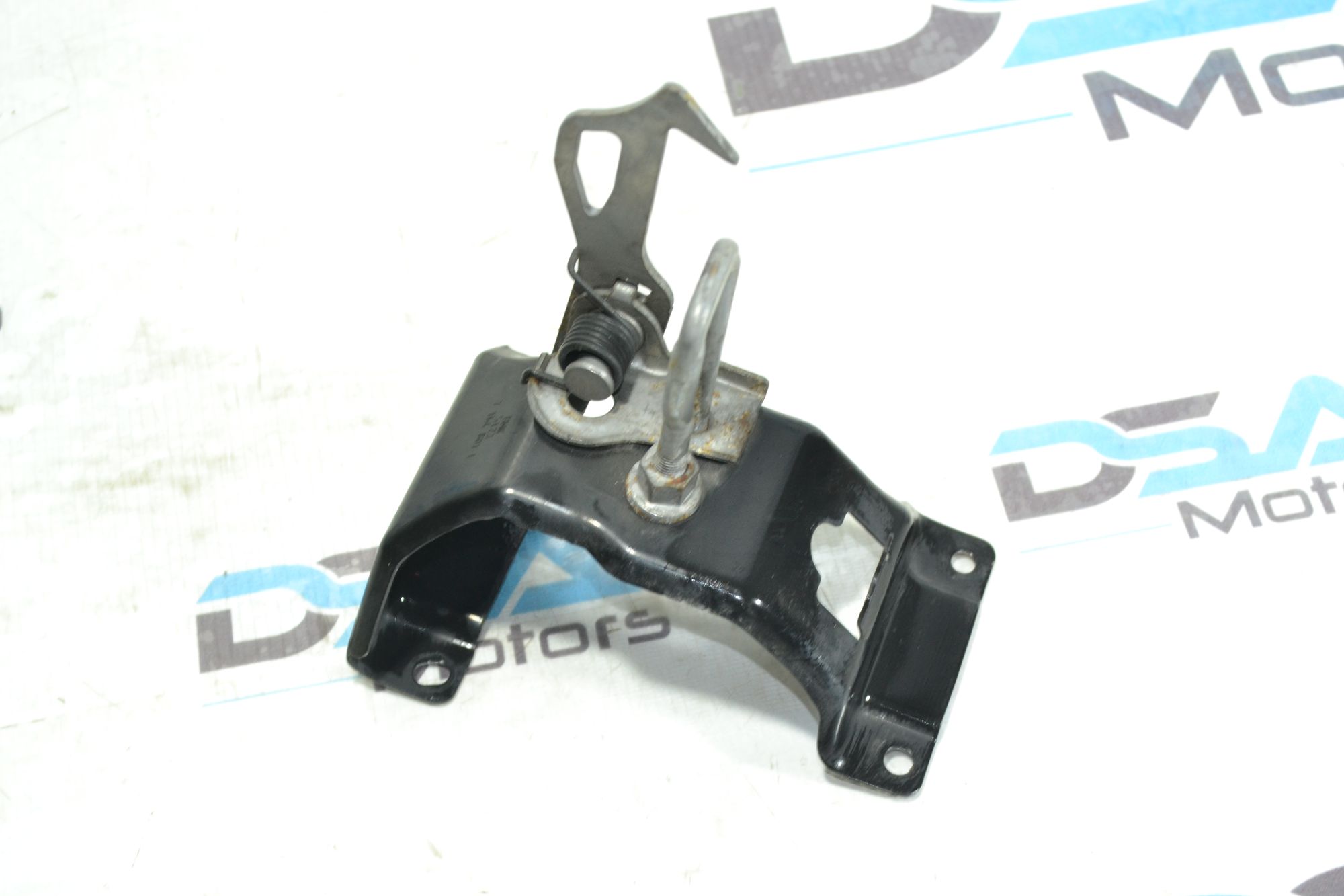 https://ycs.partsauto.market/partsauto-images/thmbs/userImages/b7628e092085f1f91467af1afb6e7630/part/16126ee8-cf9e-4d54-8b2b-c58be66a474f_1780488053178.jpg
