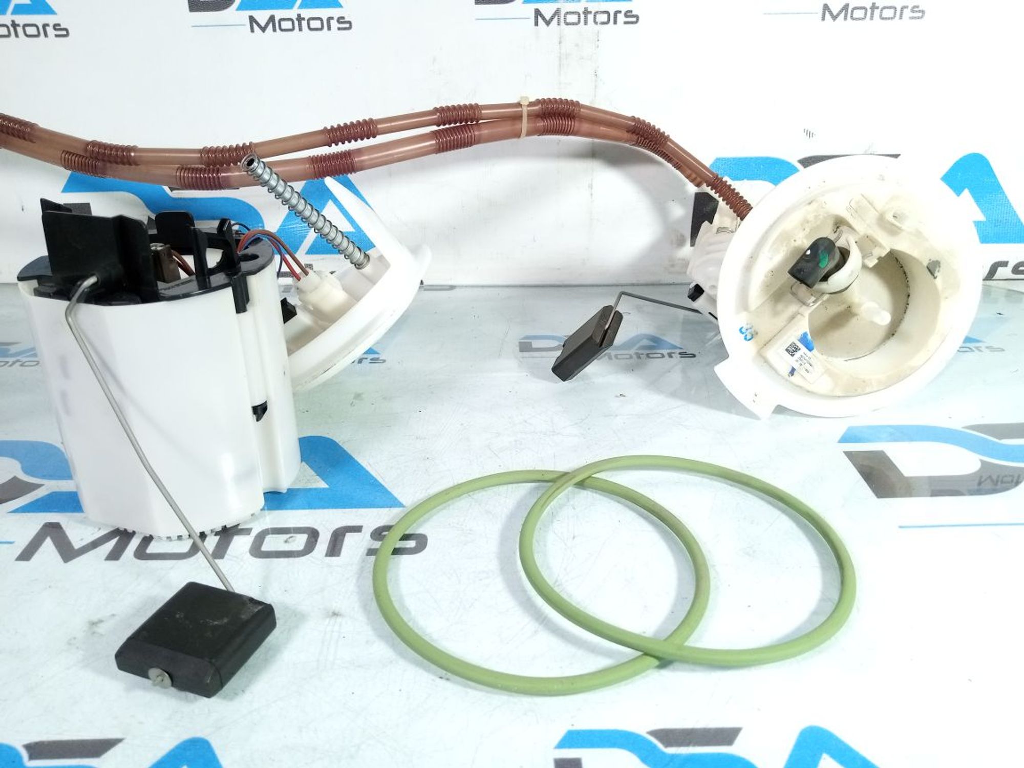 https://ycs.partsauto.market/partsauto-images/thmbs/userImages/b7628e092085f1f91467af1afb6e7630/part/1645734f-1088-446c-86fd-fb536cd19bc8_1736777868233.jpg