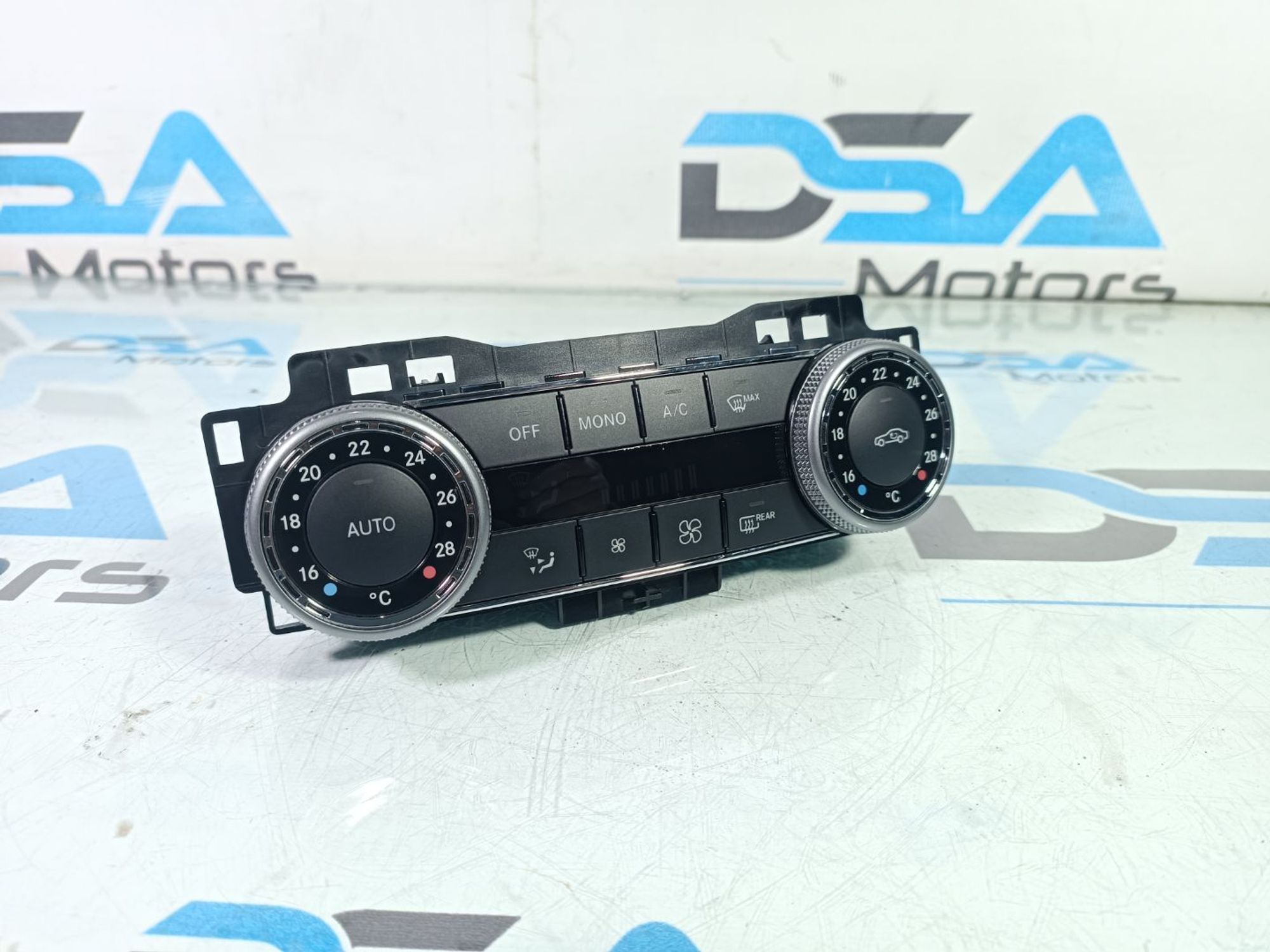 https://ycs.partsauto.market/partsauto-images/thmbs/userImages/b7628e092085f1f91467af1afb6e7630/part/1700b86e-23cd-4287-8884-a168595ddcd7_1735115242936.jpg