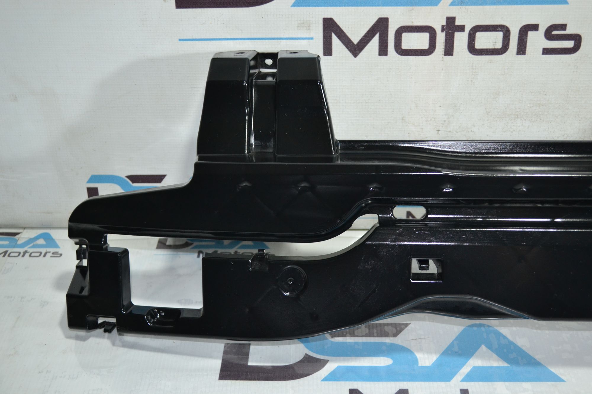 Кронштейн бампера задний оригинал BMW 5 F10/F11 из Японии, 2900 рублей, Кореновск