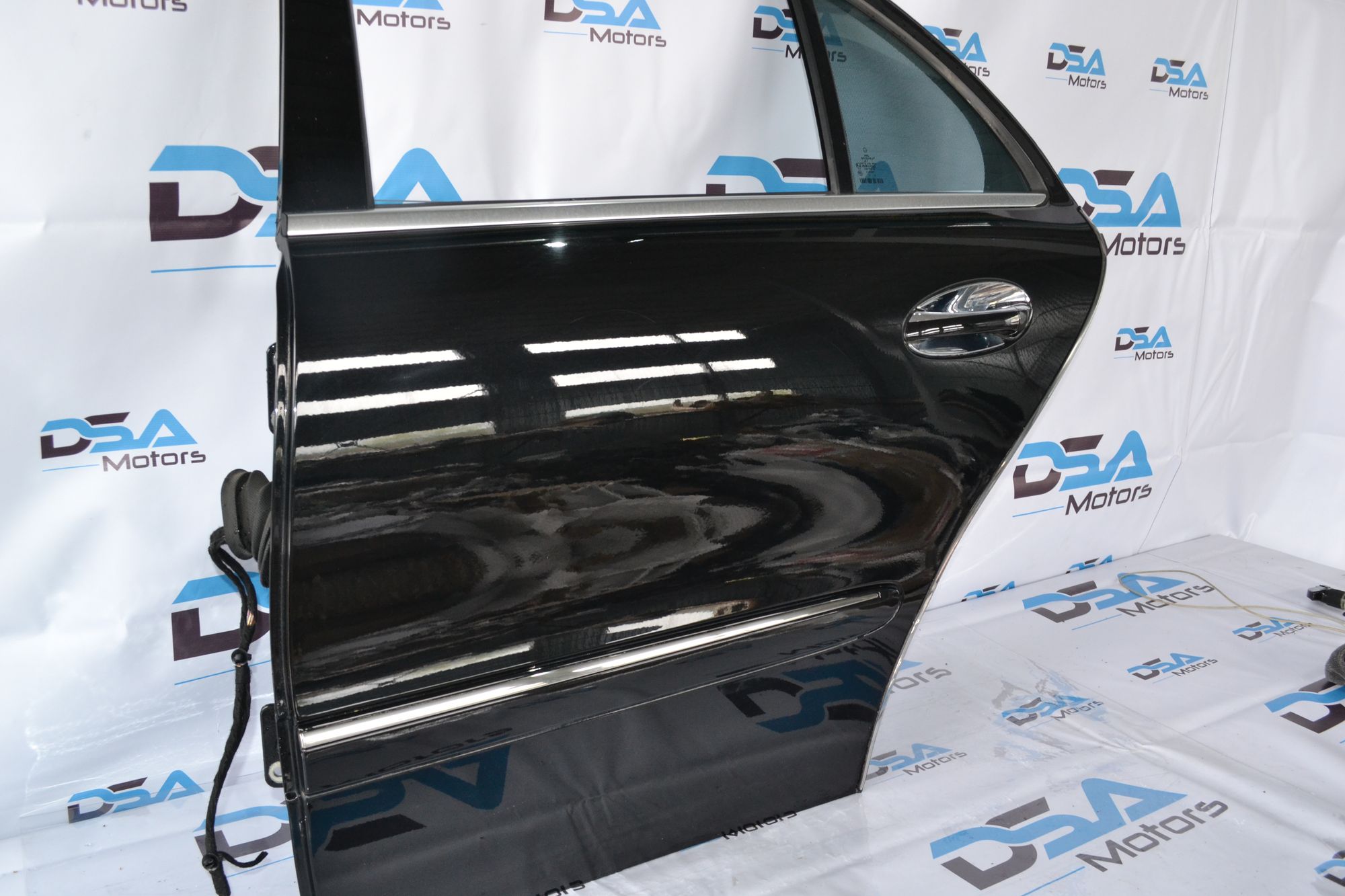 https://ycs.partsauto.market/partsauto-images/thmbs/userImages/b7628e092085f1f91467af1afb6e7630/part/17291aa5-479c-4aed-a8e5-5f4647a24151_1777031059172.jpg