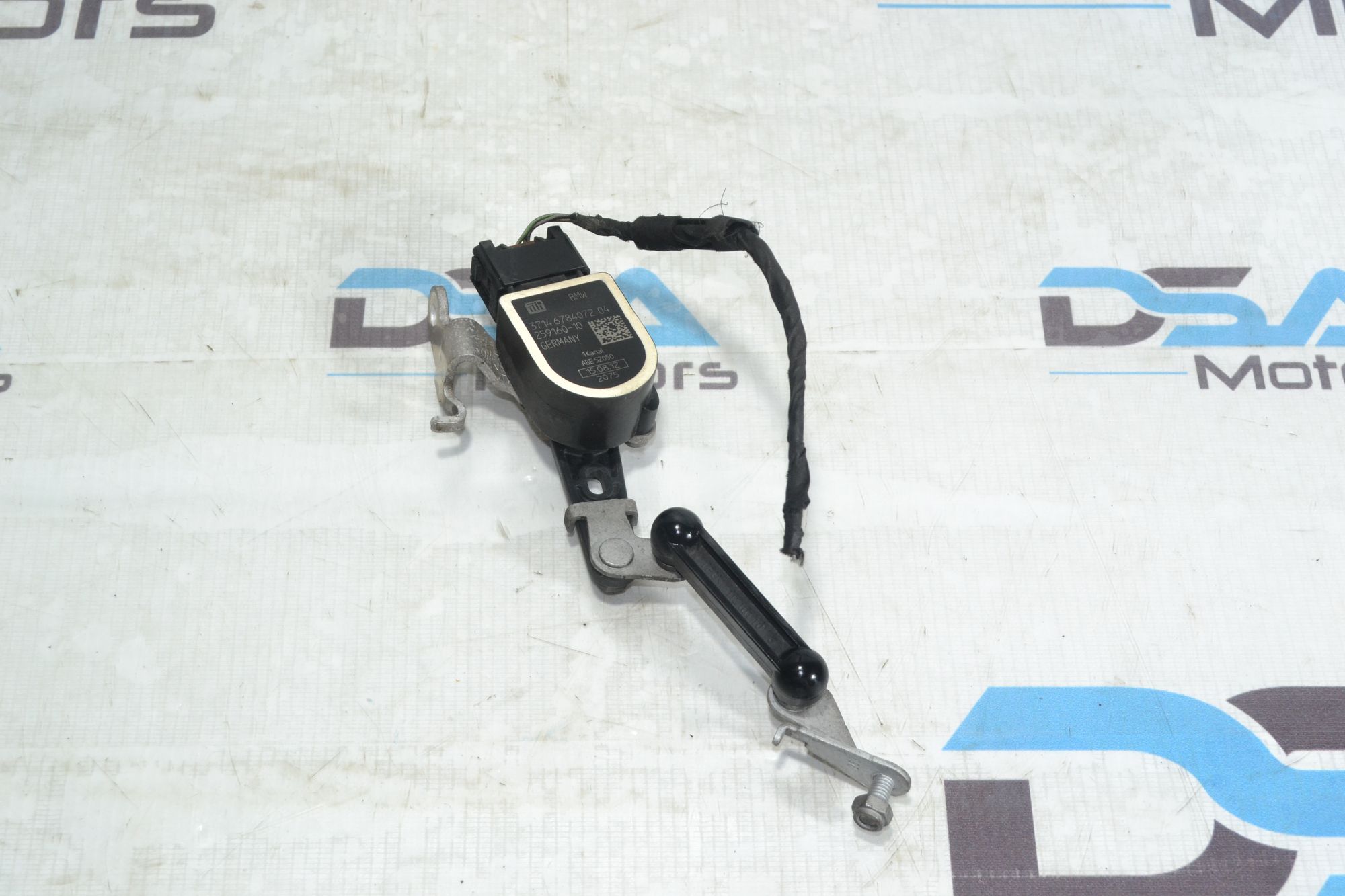 https://ycs.partsauto.market/partsauto-images/thmbs/userImages/b7628e092085f1f91467af1afb6e7630/part/17806115-1d63-4b76-a927-0d3e99c26d91_1781178957286.jpg