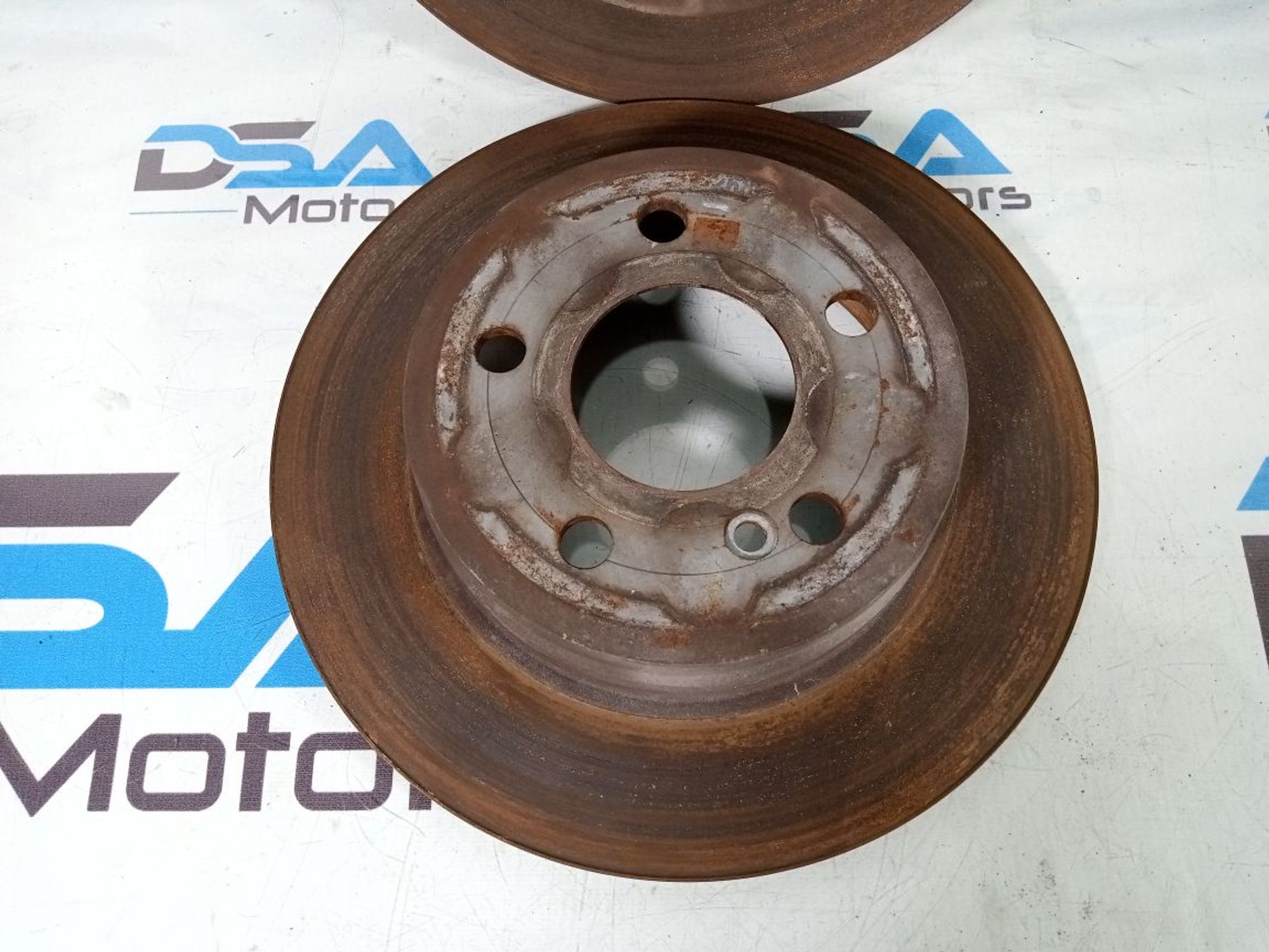 https://ycs.partsauto.market/partsauto-images/thmbs/userImages/b7628e092085f1f91467af1afb6e7630/part/179f7773-4379-4ff3-9990-e6bd1cb9b04d_1734548511574.jpg