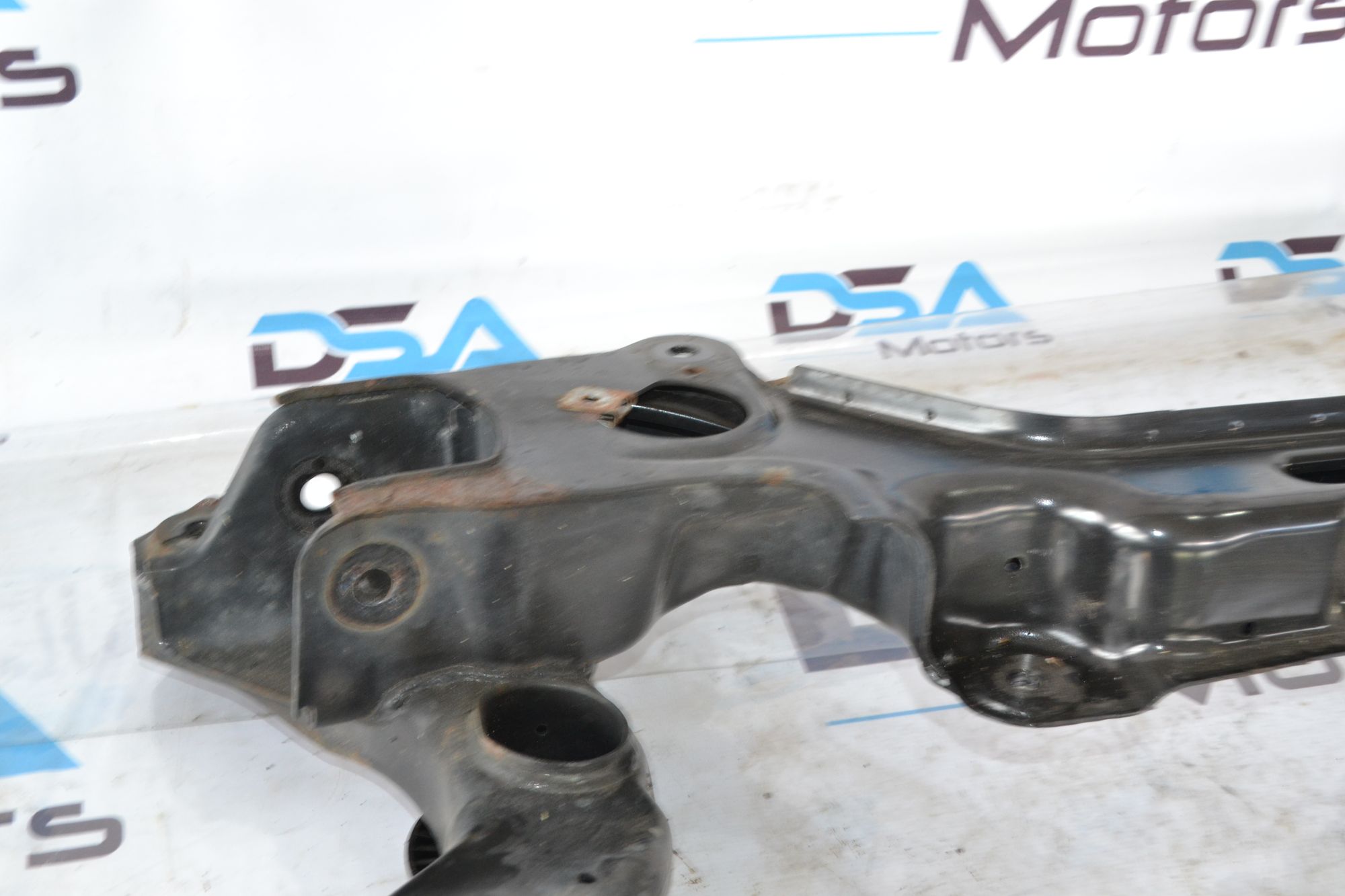 https://ycs.partsauto.market/partsauto-images/thmbs/userImages/b7628e092085f1f91467af1afb6e7630/part/17fedbc0-79a1-4e18-a0a4-e0843fc2bb7f_1781614086401.jpg