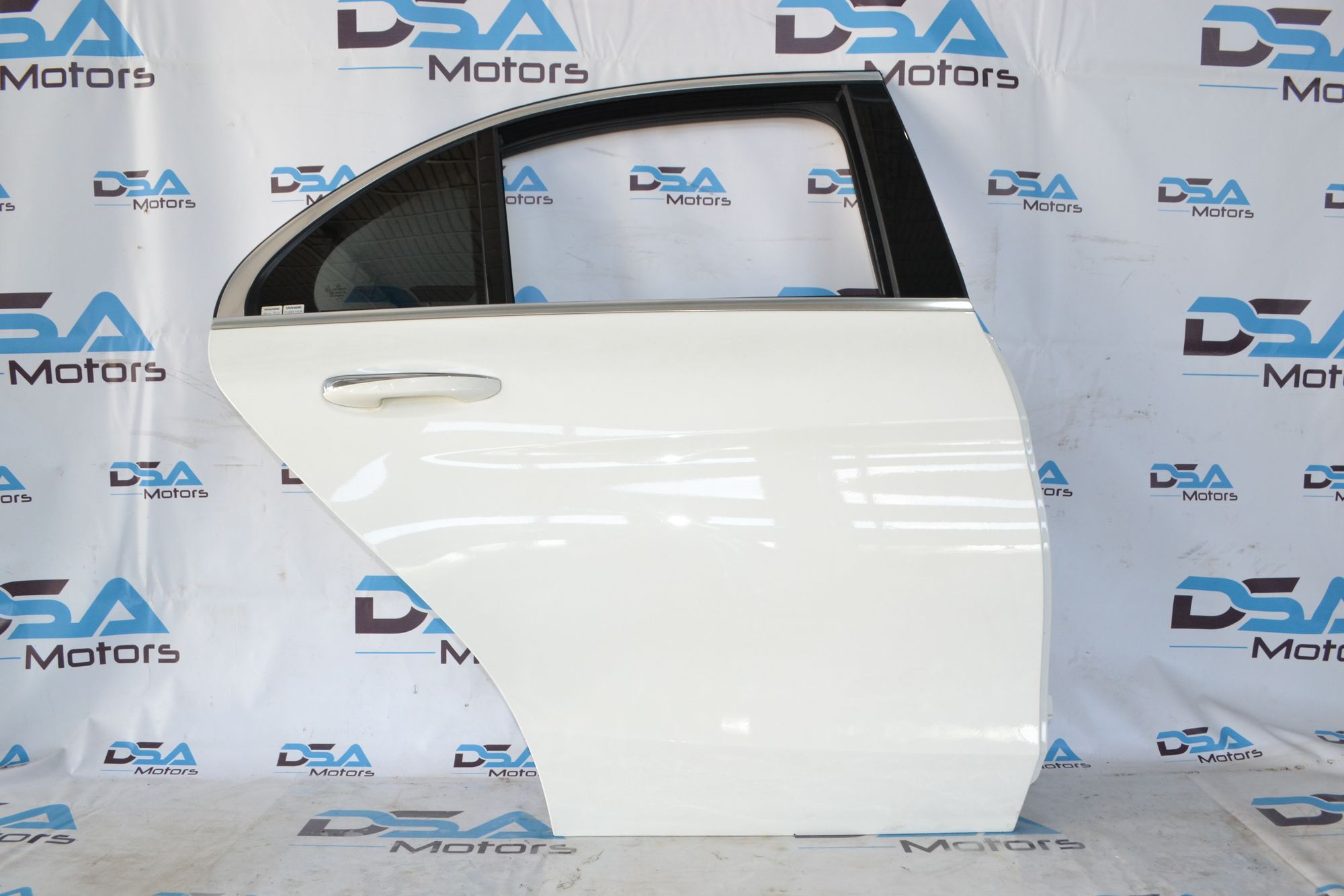 https://ycs.partsauto.market/partsauto-images/thmbs/userImages/b7628e092085f1f91467af1afb6e7630/part/1806f9bc-ccf2-476e-8e61-64b81ccc71fb_1782883682169.jpg