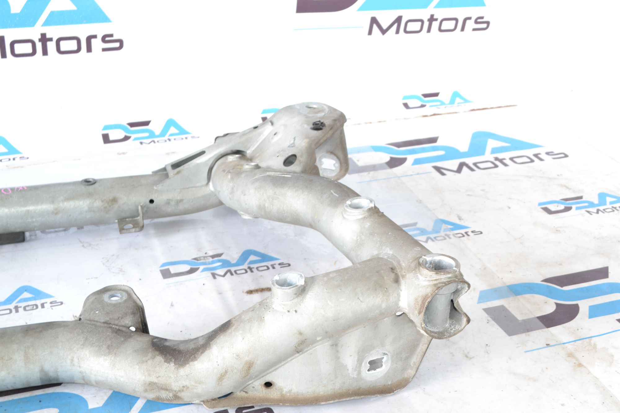 https://ycs.partsauto.market/partsauto-images/thmbs/userImages/b7628e092085f1f91467af1afb6e7630/part/1807cfa9-8a25-461d-bd0c-223c72cfaca4_1781610655330.jpg