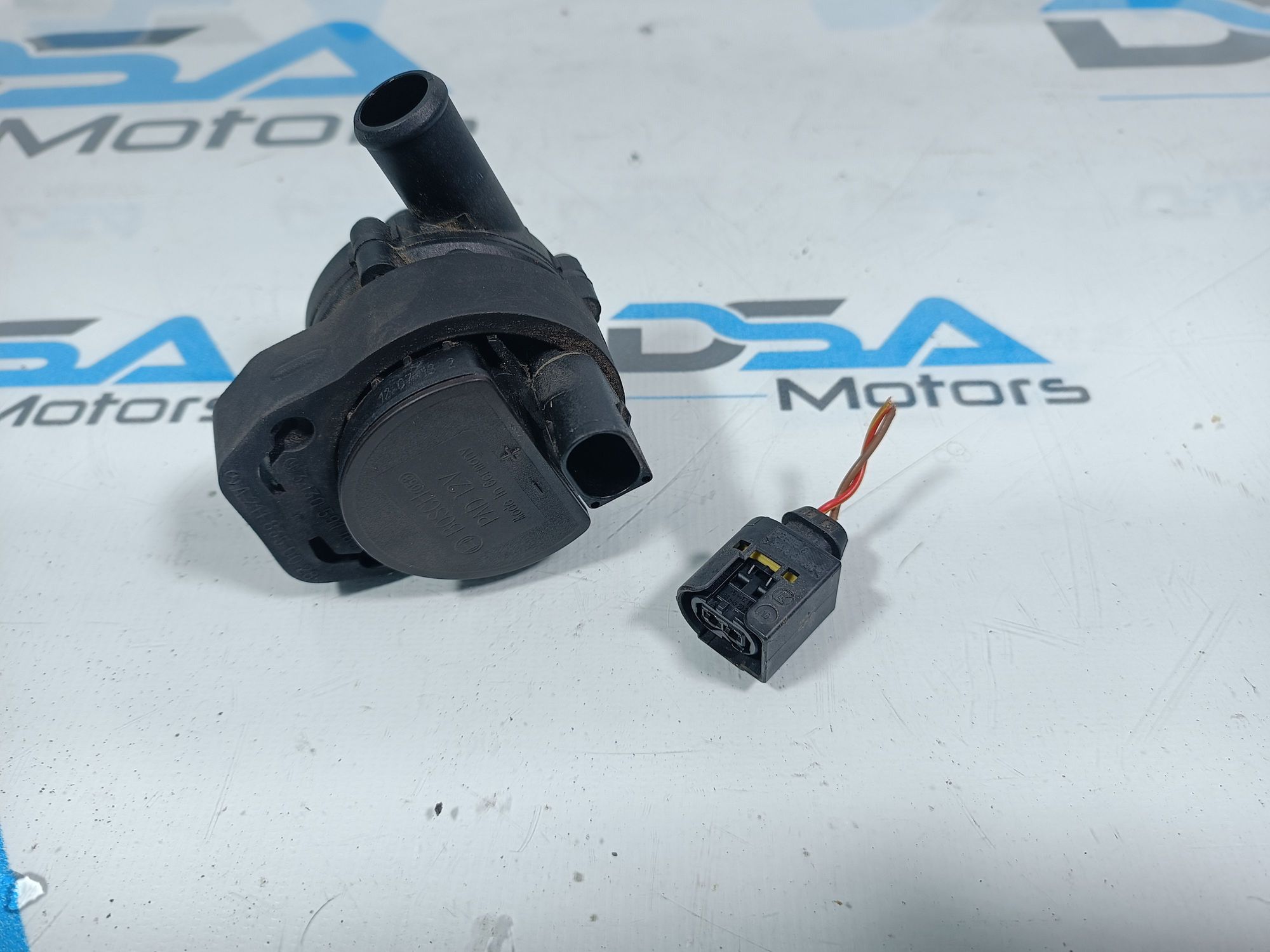 https://ycs.partsauto.market/partsauto-images/thmbs/userImages/b7628e092085f1f91467af1afb6e7630/part/1823be1d-3498-4cbc-80ad-92587904f907_1708271433003.jpg